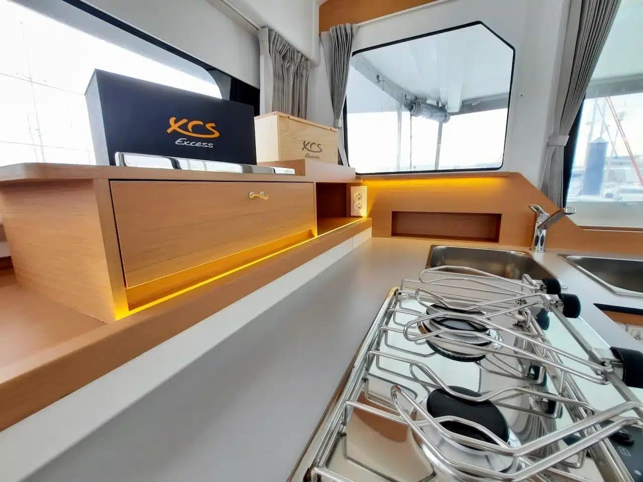 Excess 11 - photo 19