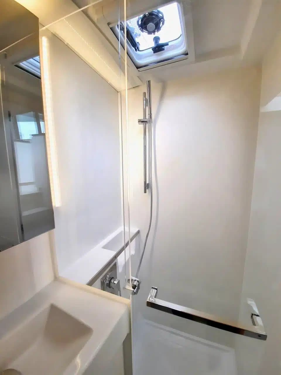 Excess 11 - photo 12