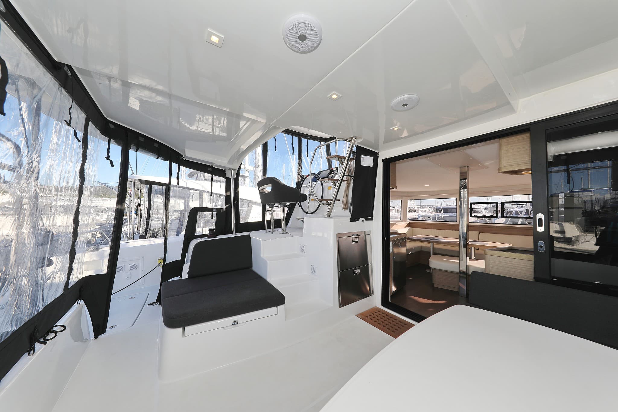 Lagoon 42 - photo 48