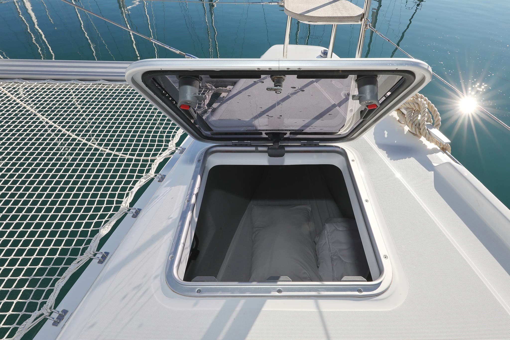 Lagoon 42 - photo 17