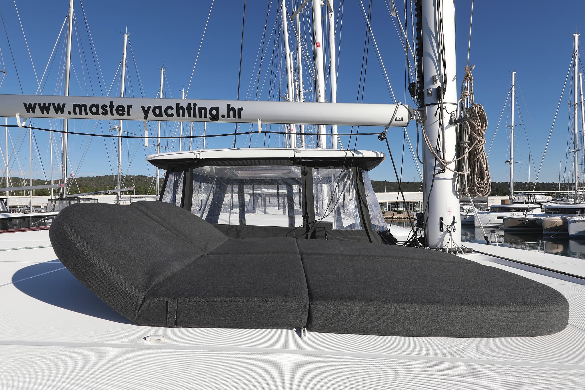 Lagoon 42 - photo 26