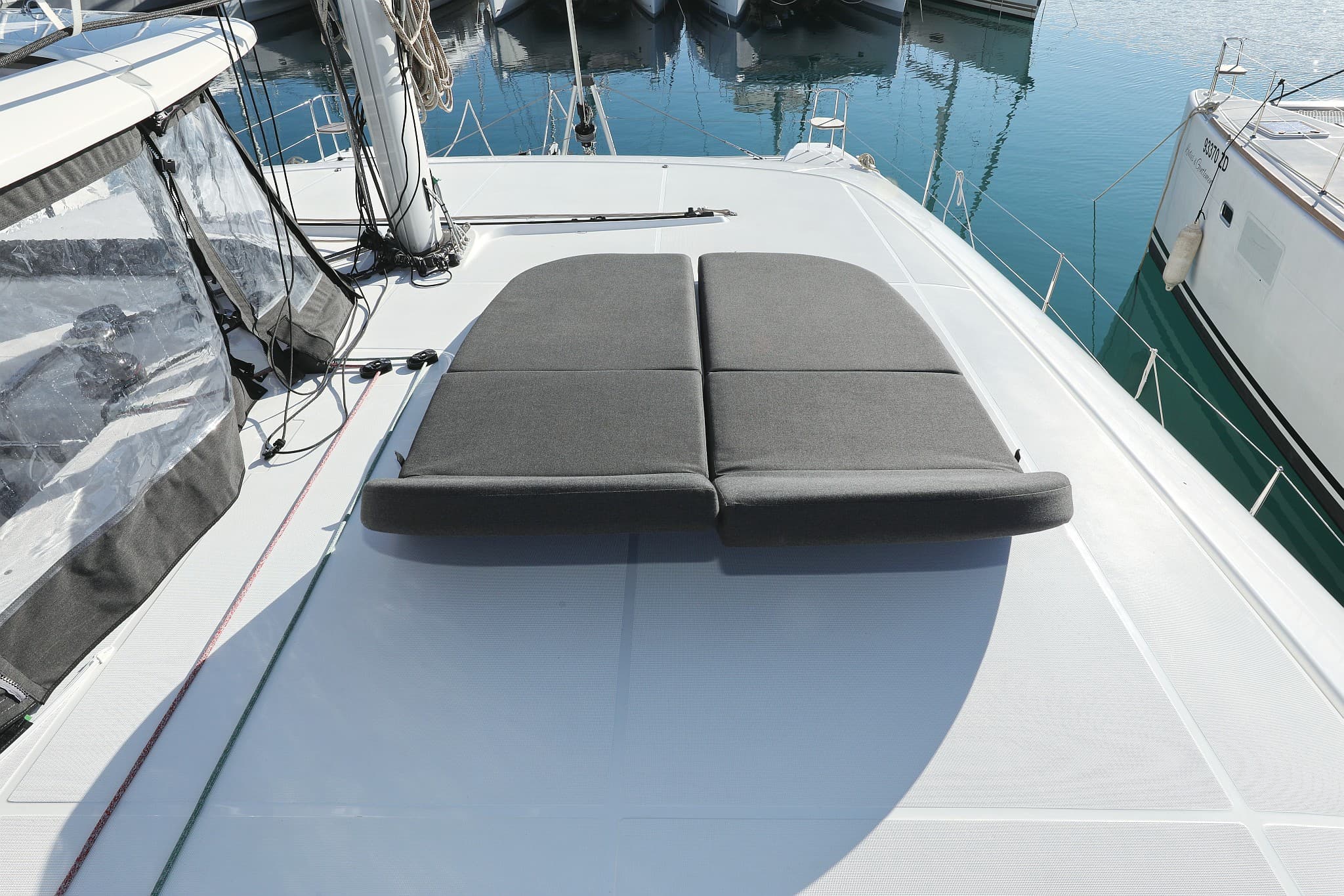 Lagoon 42 - photo 39