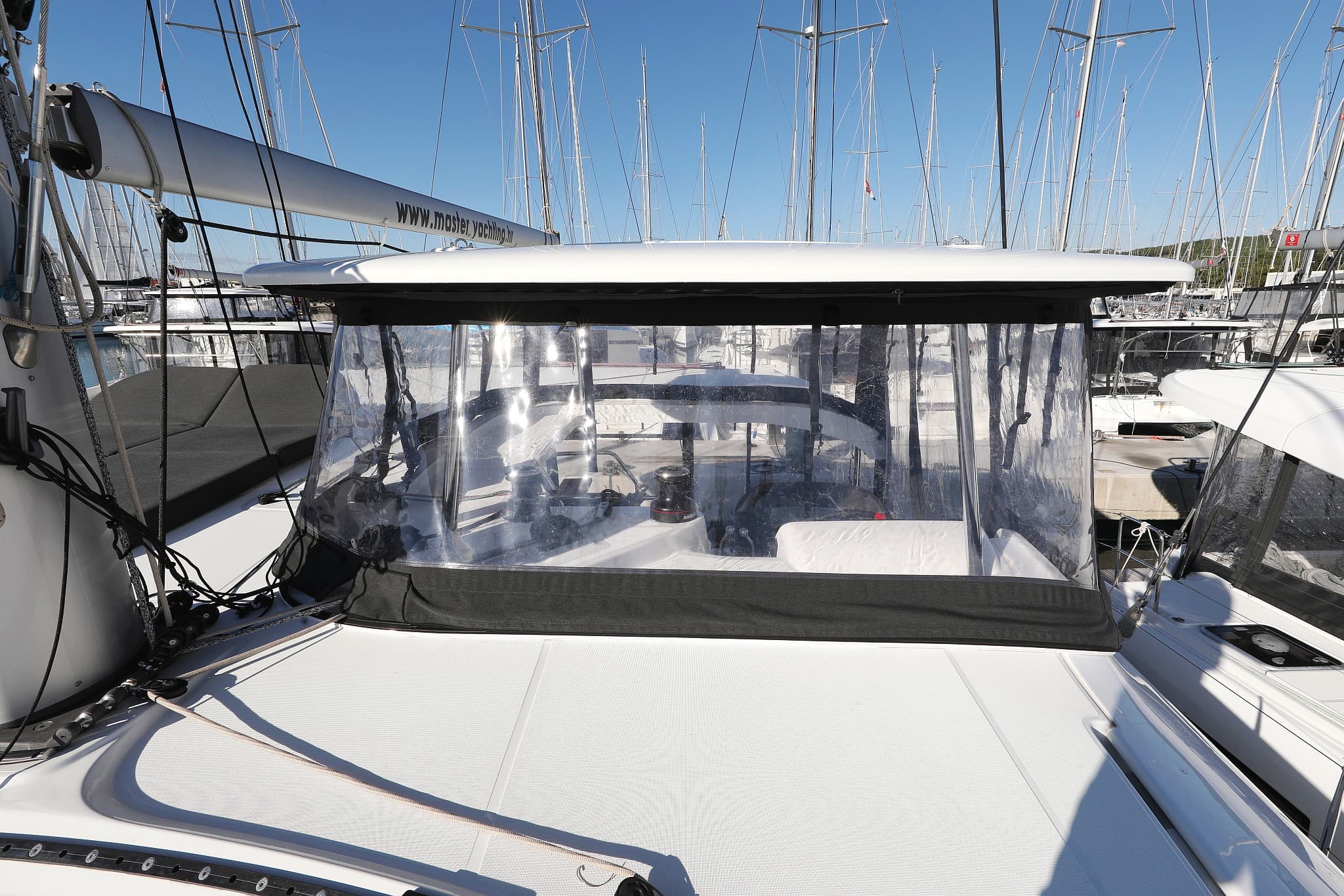 Lagoon 42 - photo 86