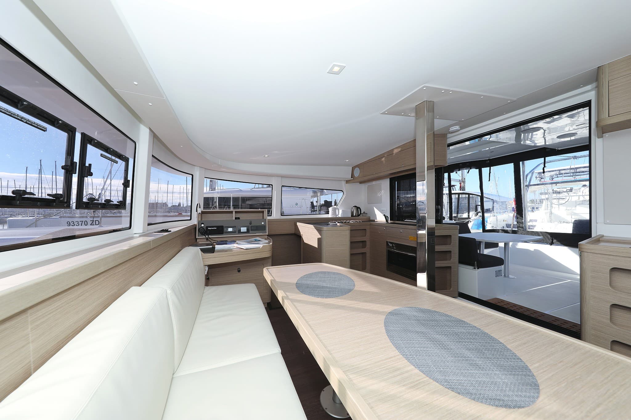 Lagoon 42 - photo 31