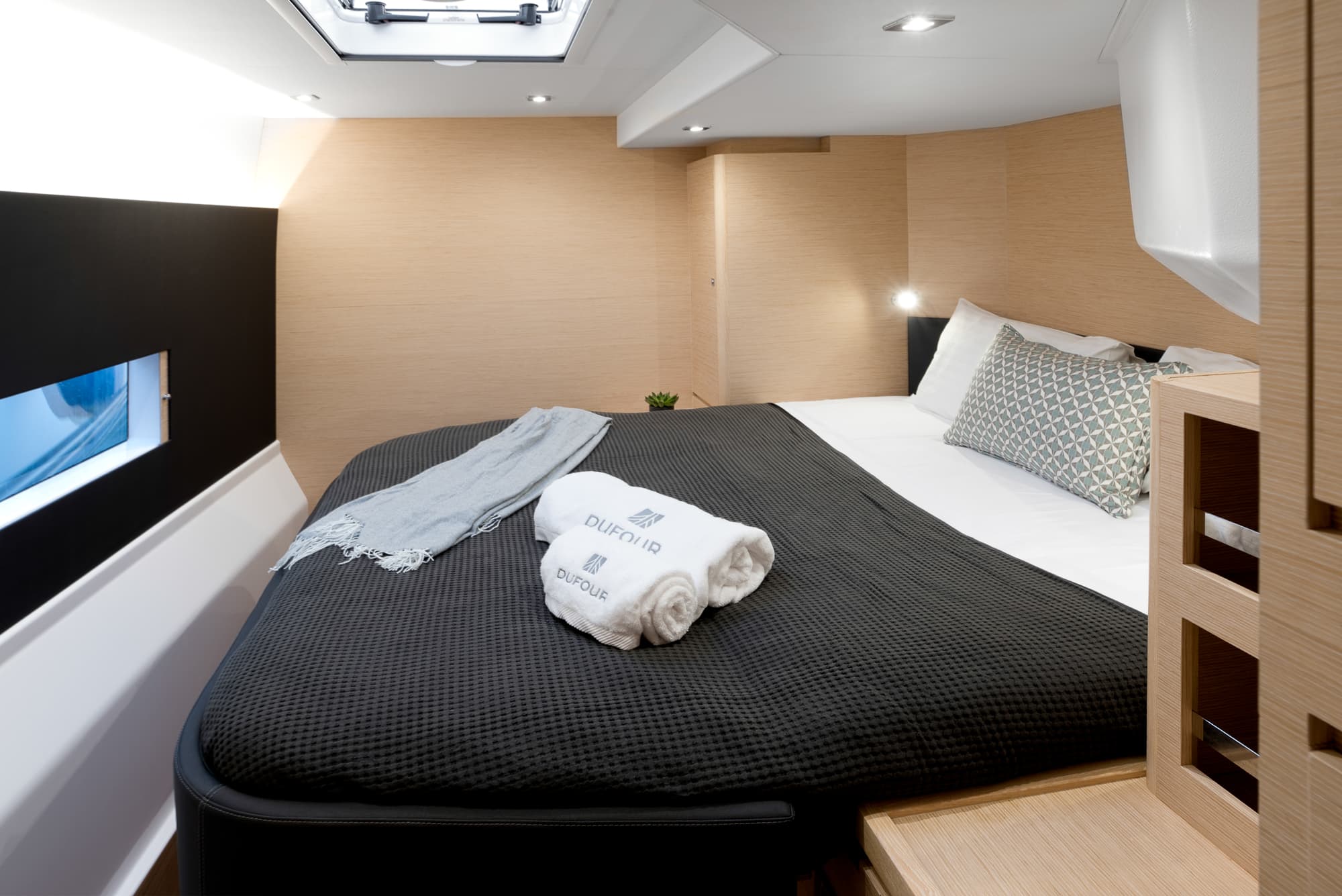 Dufour Catamaran 48 - photo 17