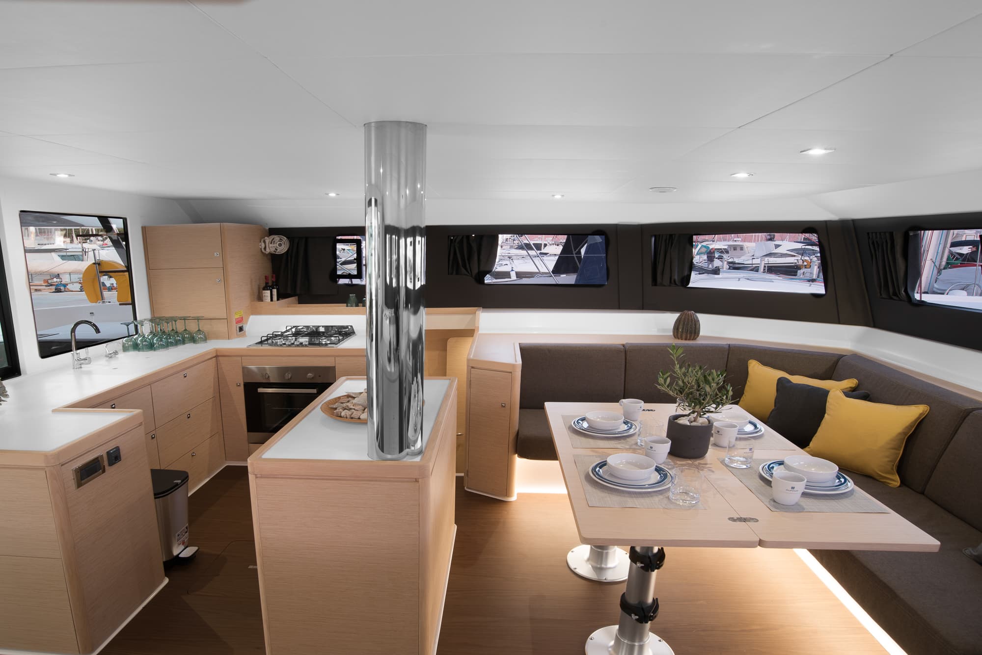 Dufour Catamaran 48 - photo 19