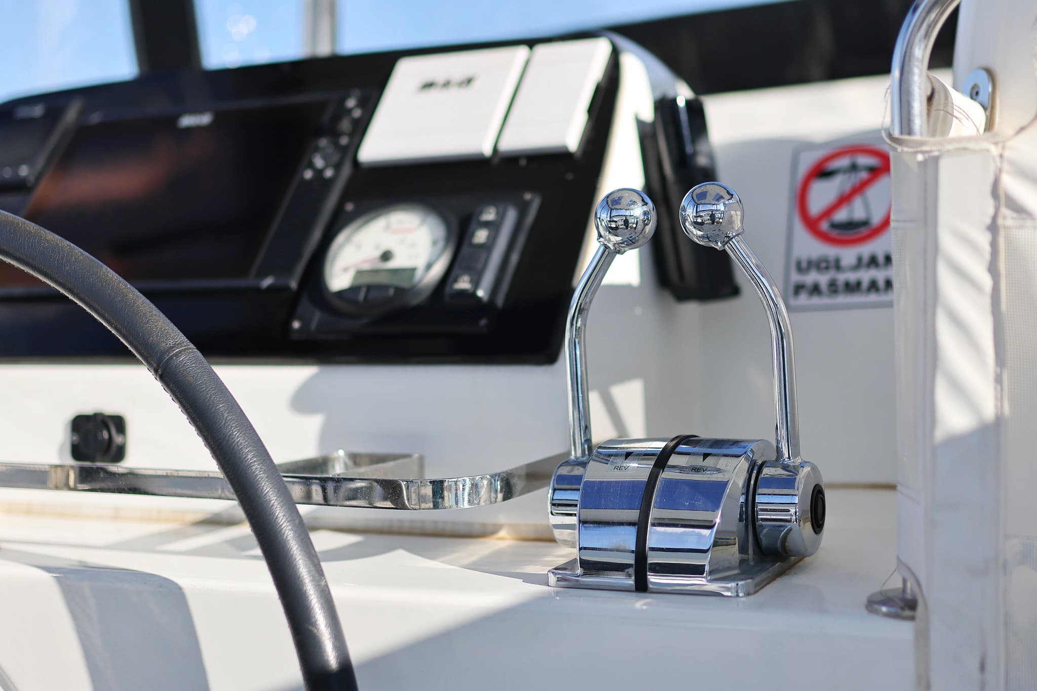 Lagoon 42 - photo 36