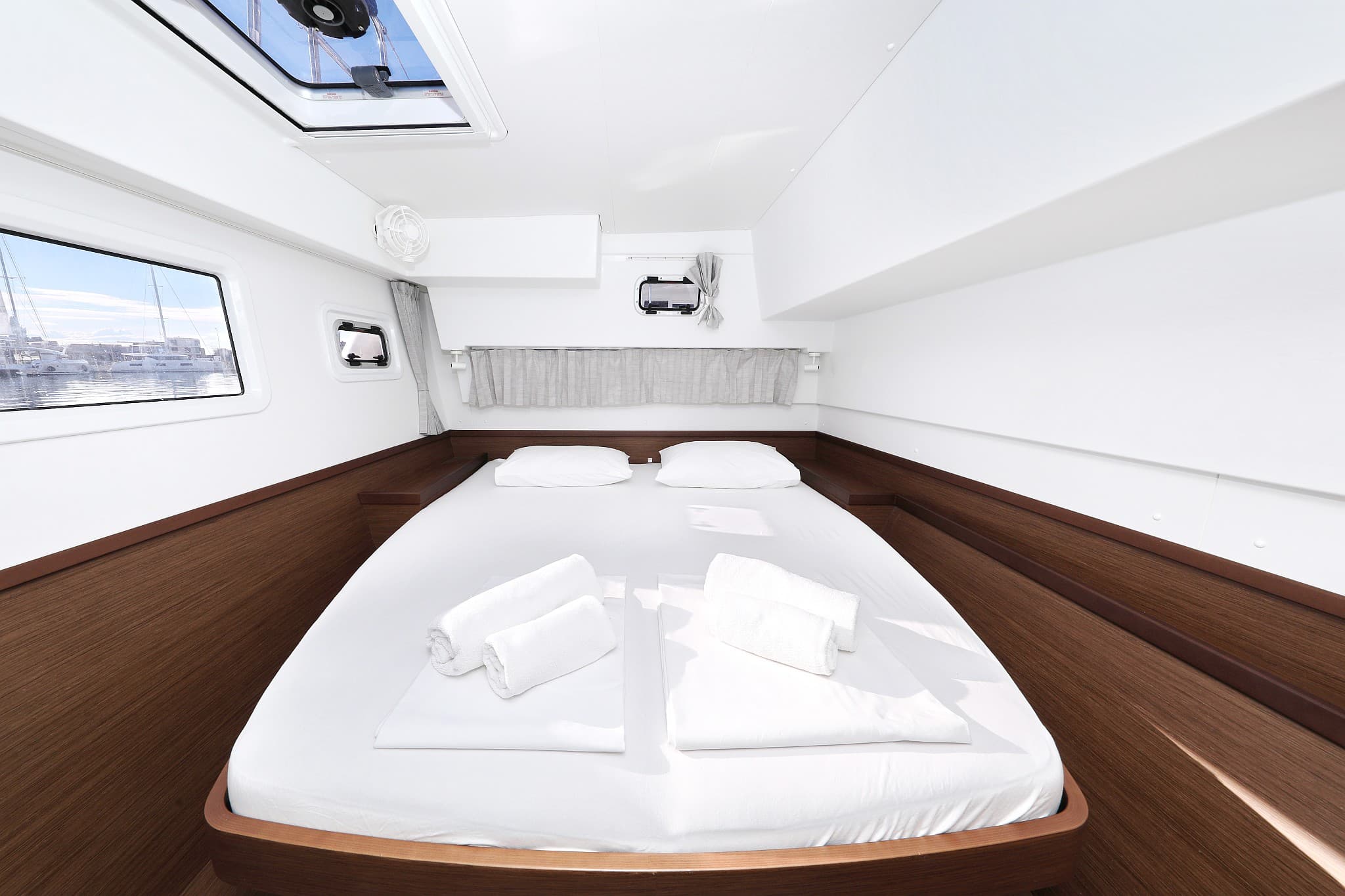 Lagoon 42 - photo 37