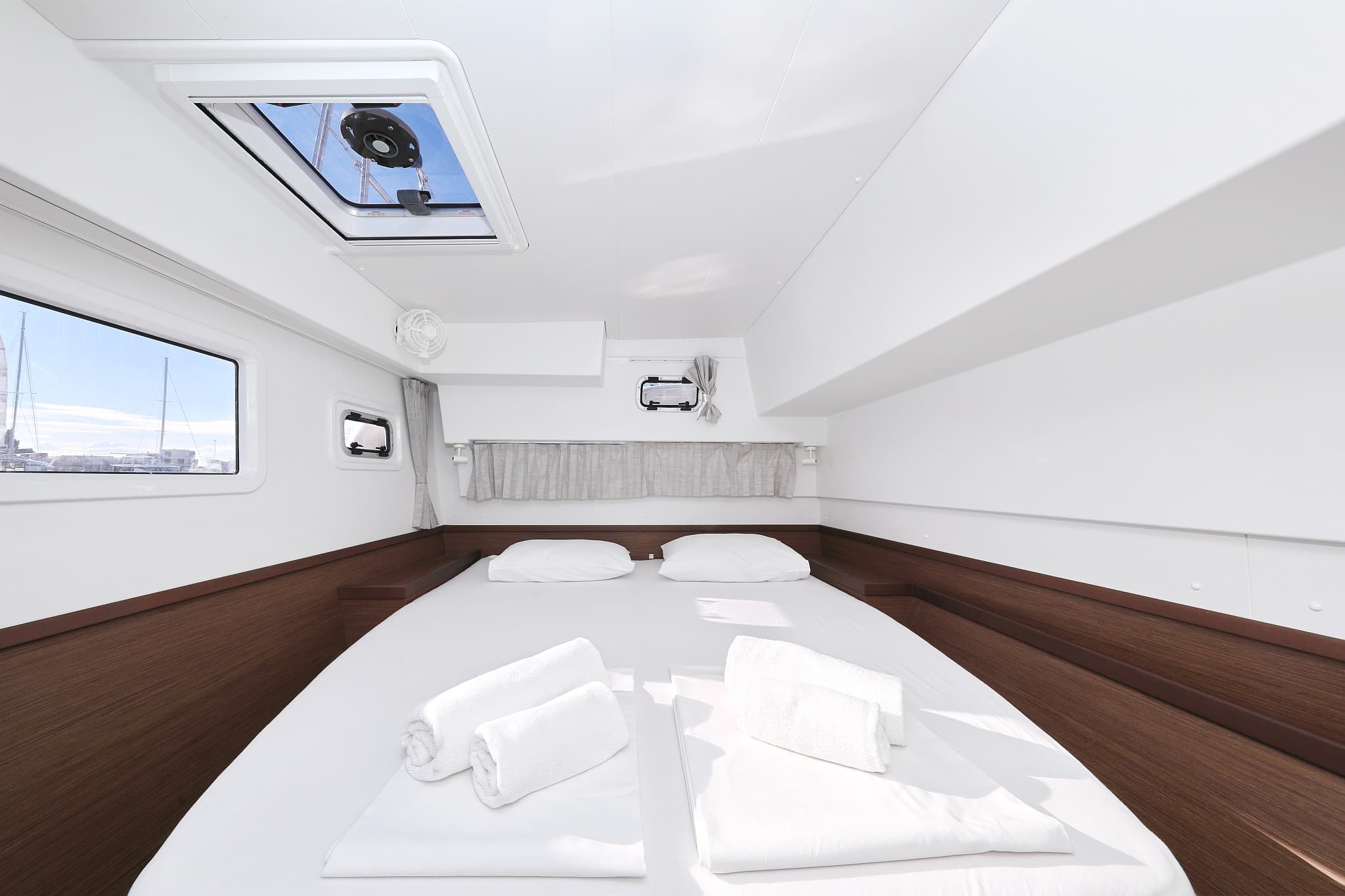 Lagoon 42 - photo 21