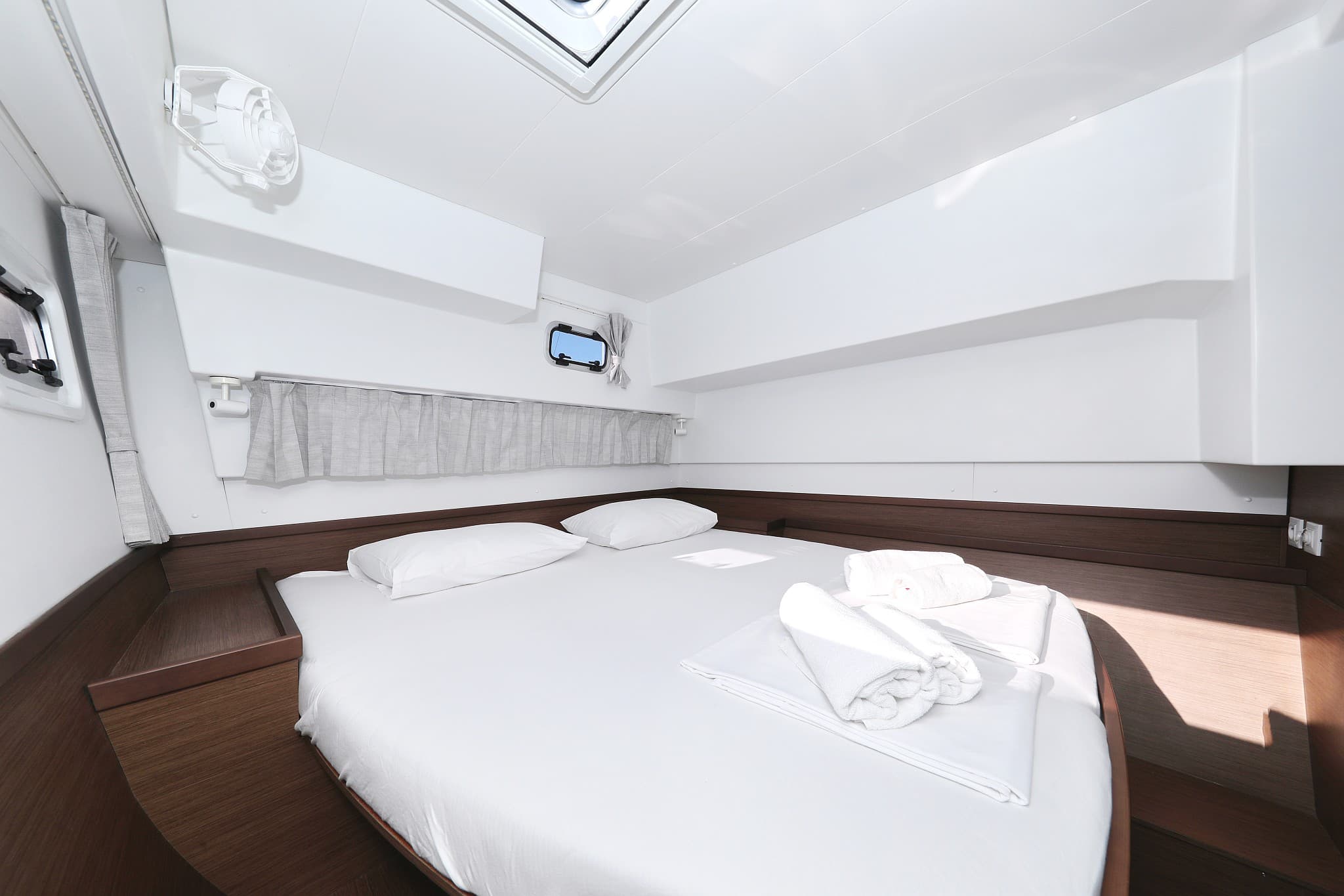 Lagoon 42 - photo 17