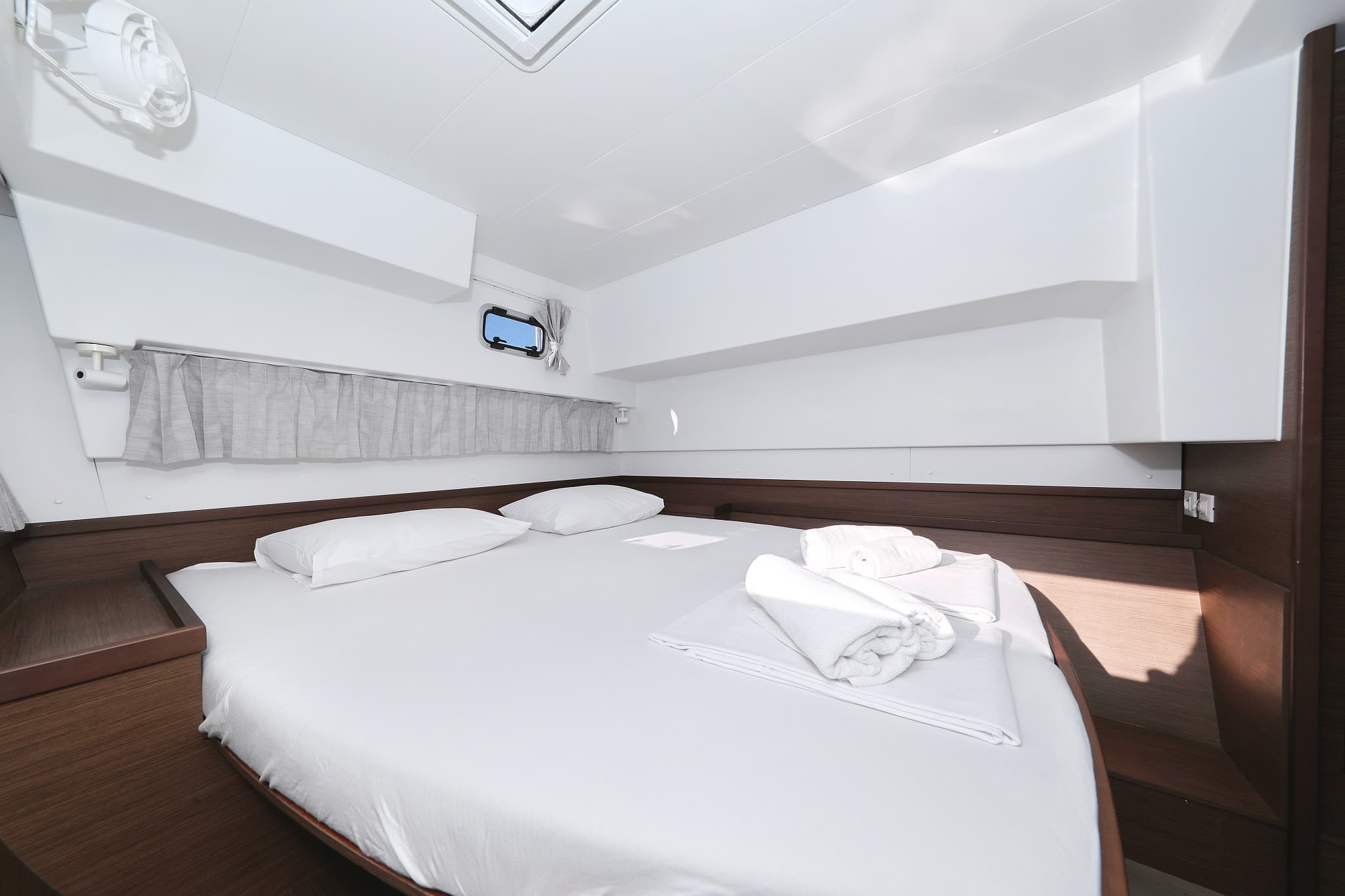 Lagoon 42 - photo 77