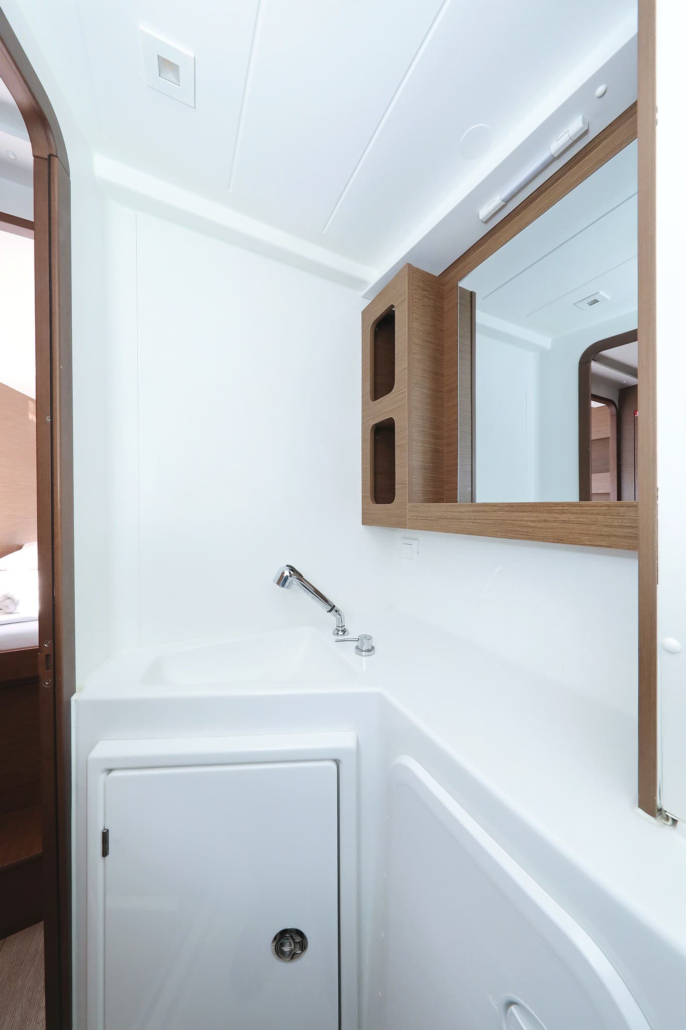 Lagoon 42 - photo 32