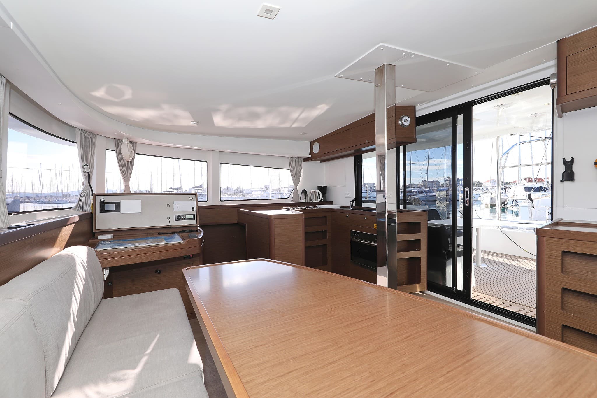 Lagoon 42 - photo 86