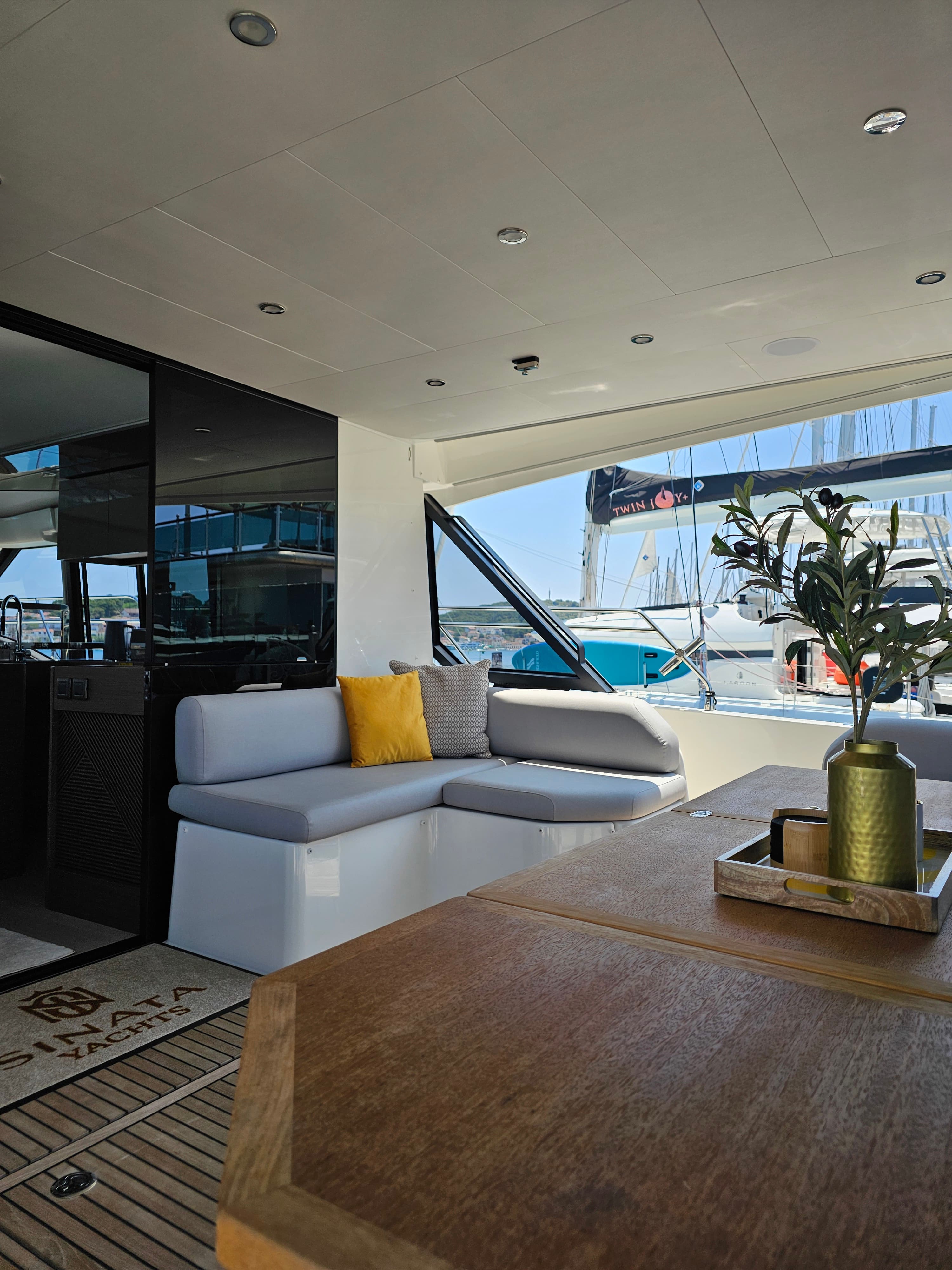 Prestige M48 - photo 7