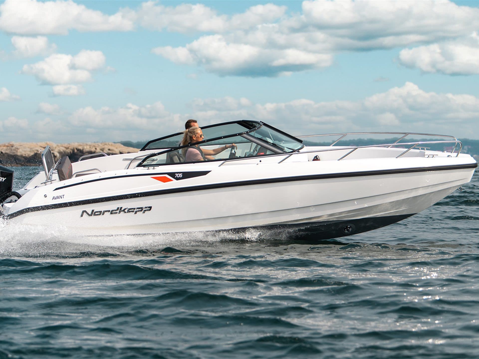Nordkapp Avant 705 - photo