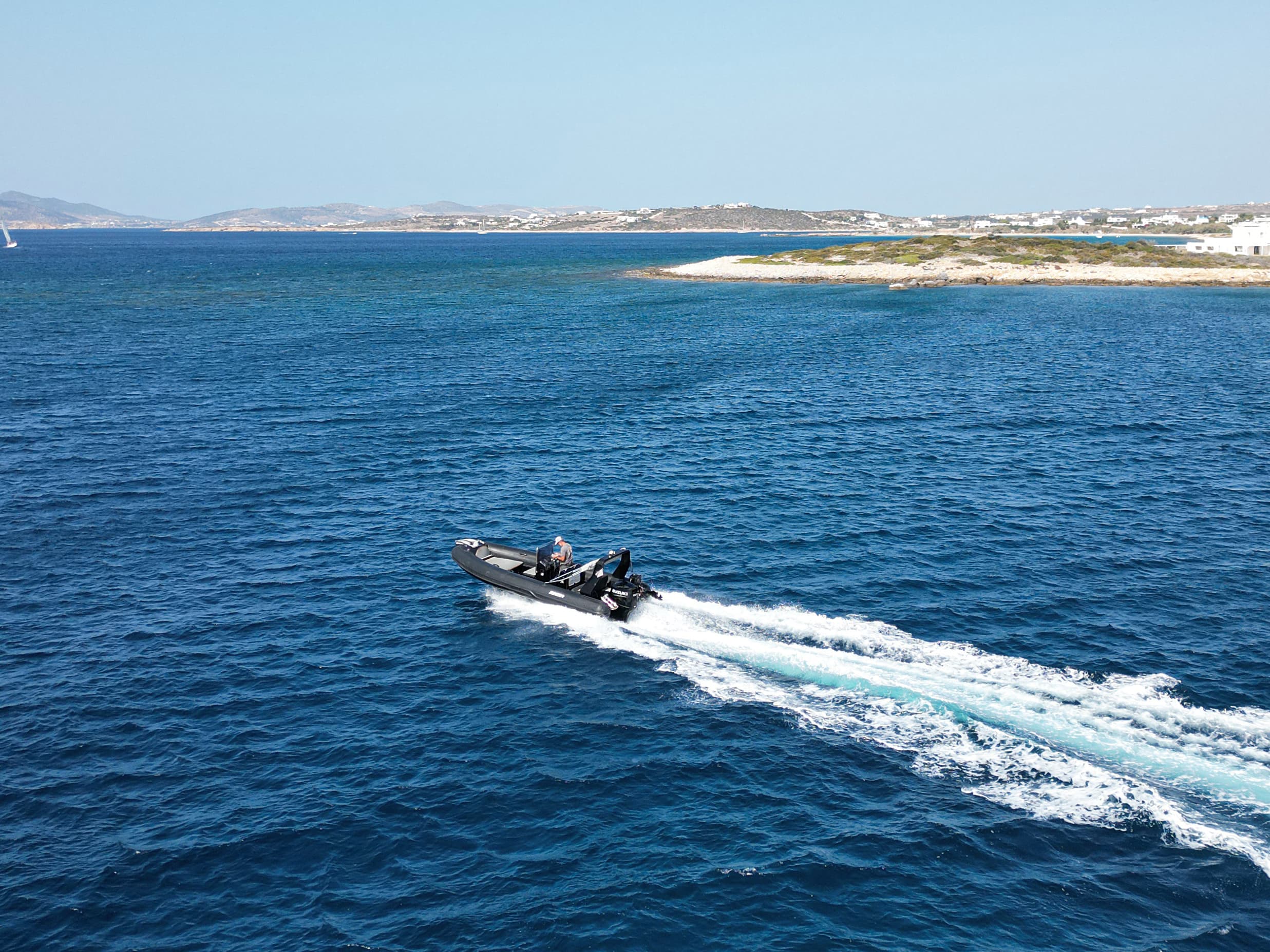 Motorboat - photo 10