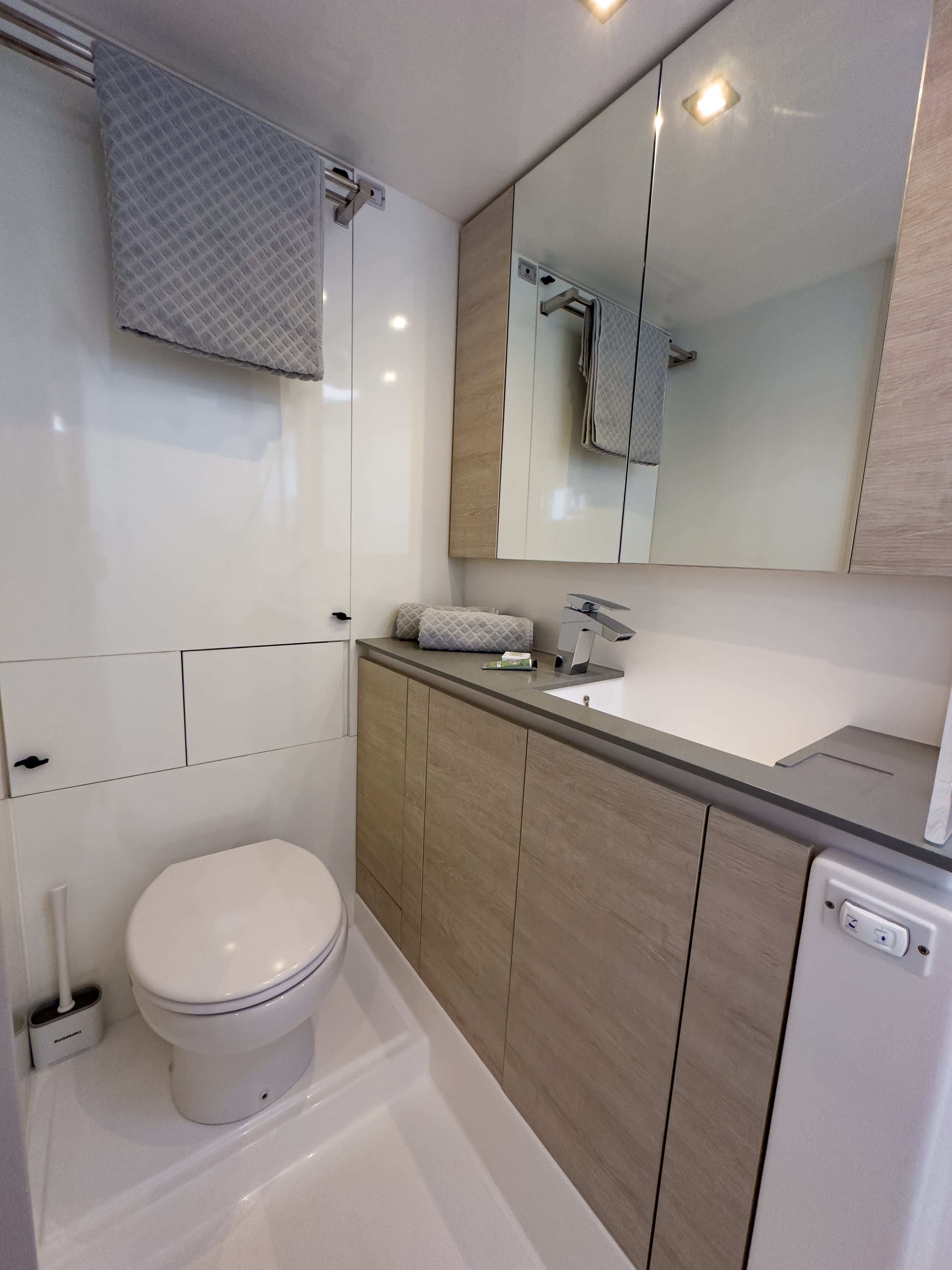 Leopard 50 - photo 10