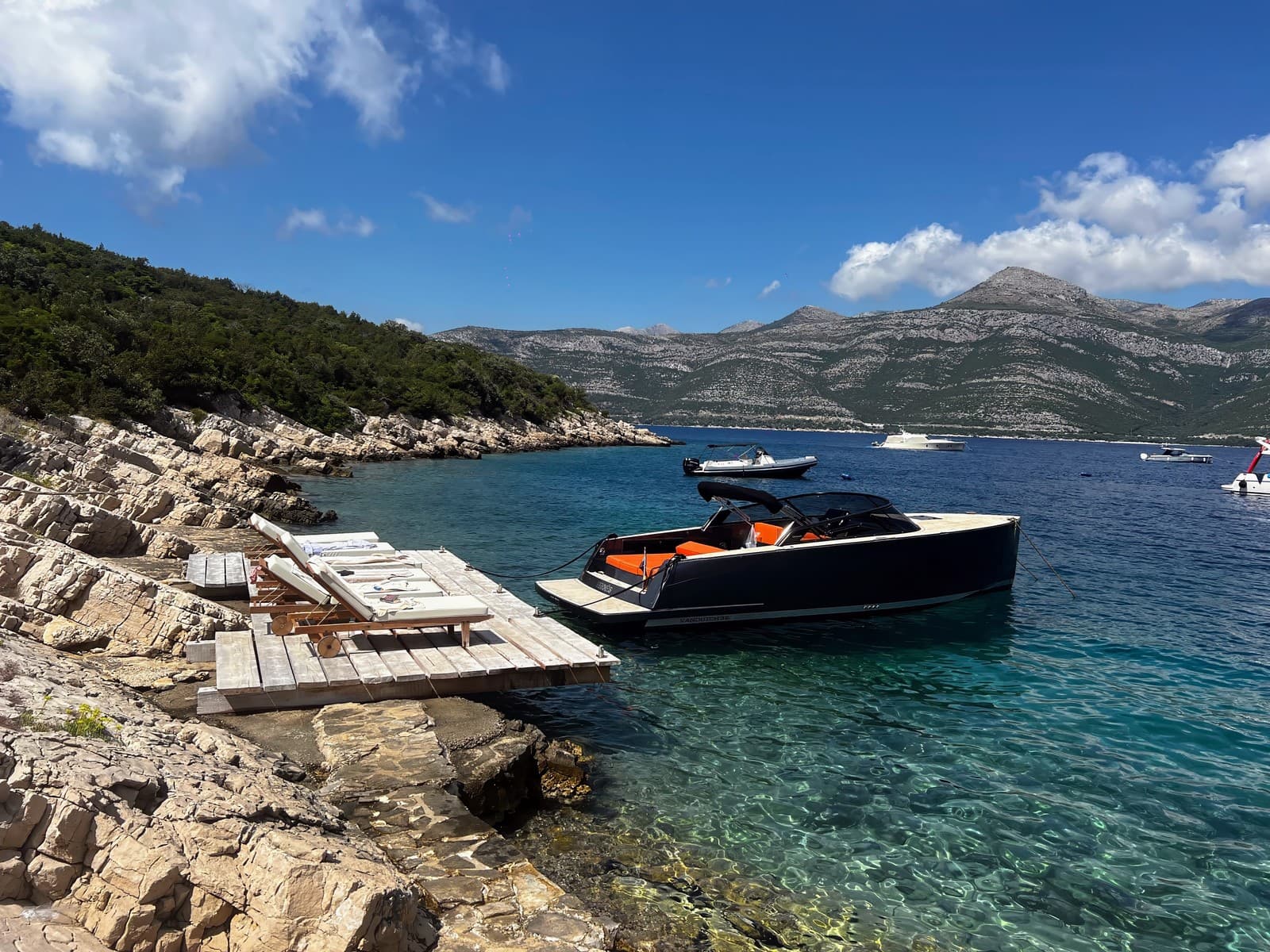 VanDutch 32 - photo 7