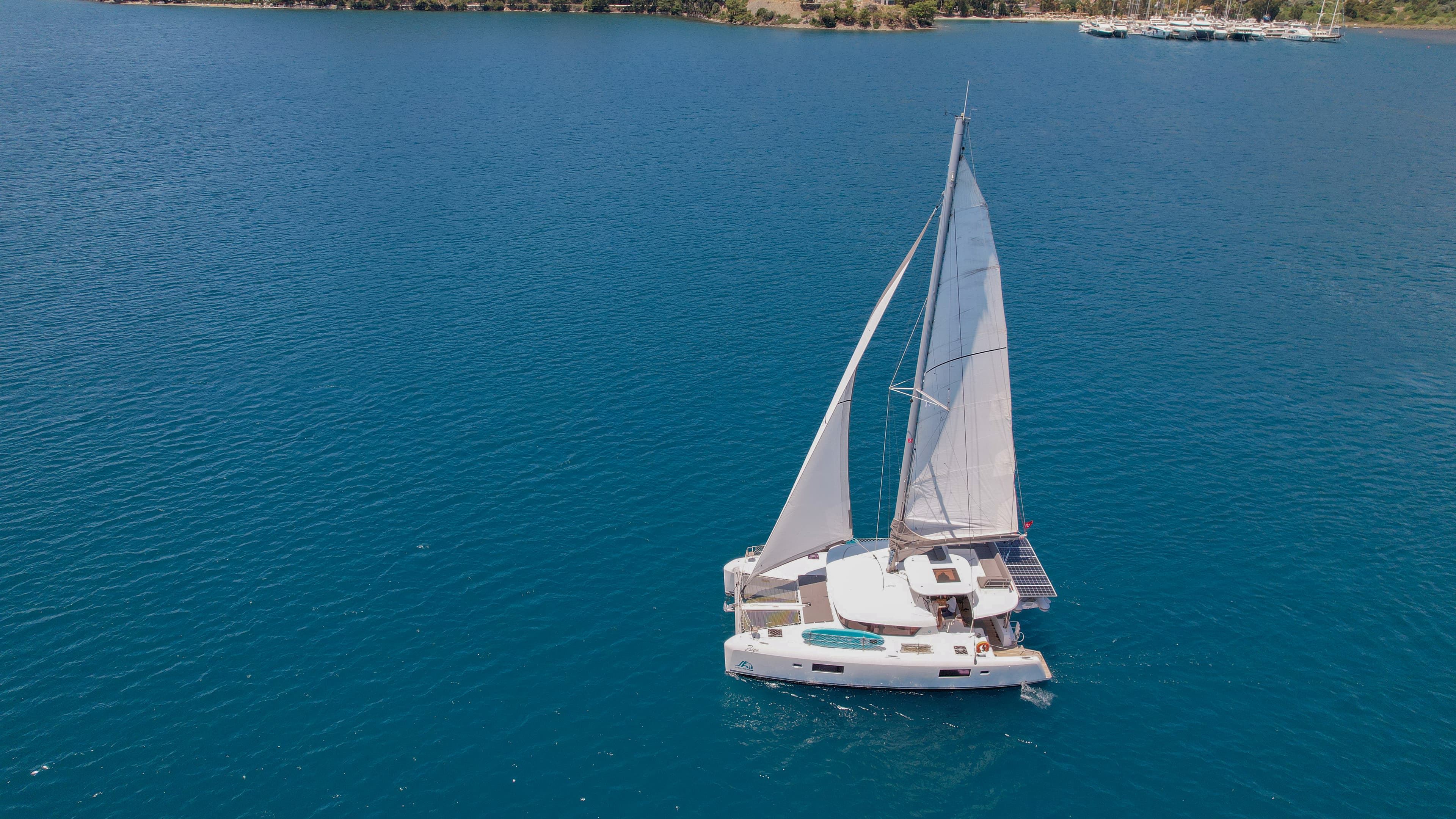 Lagoon 42 - photo 18