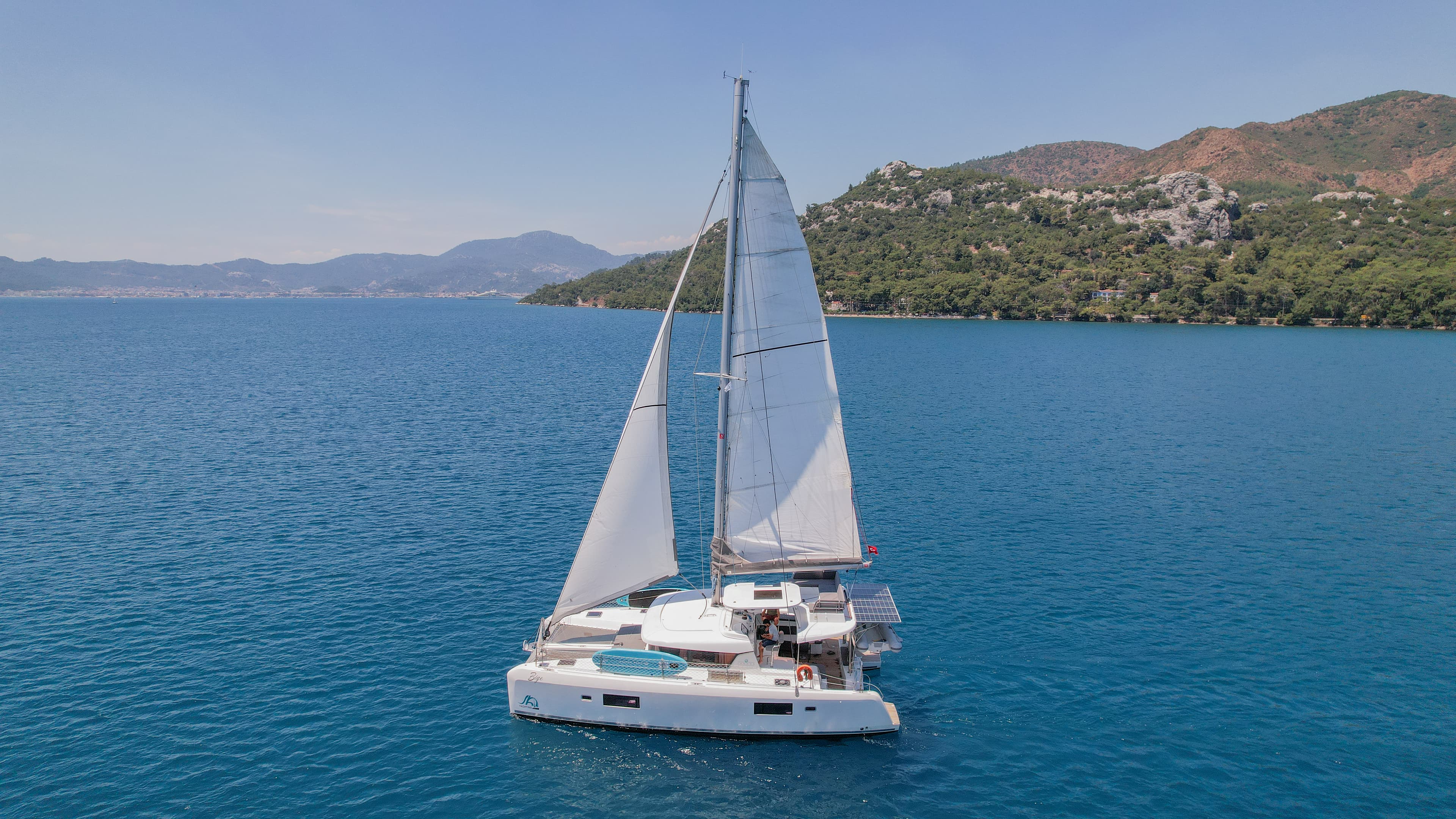 Lagoon 42 - photo 43