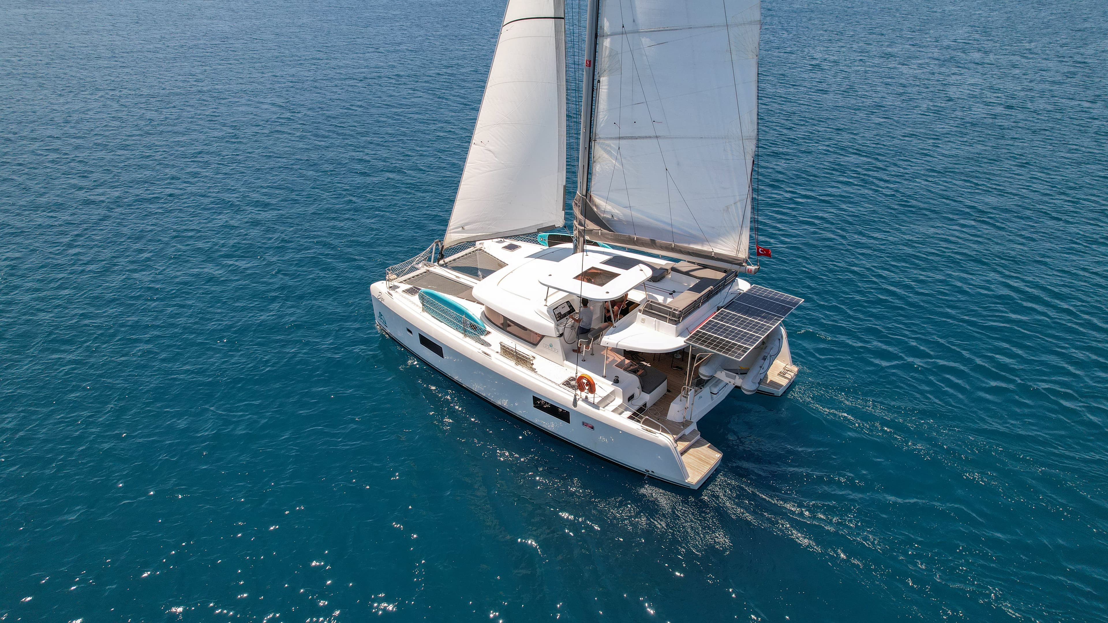 Lagoon 42 - photo 36