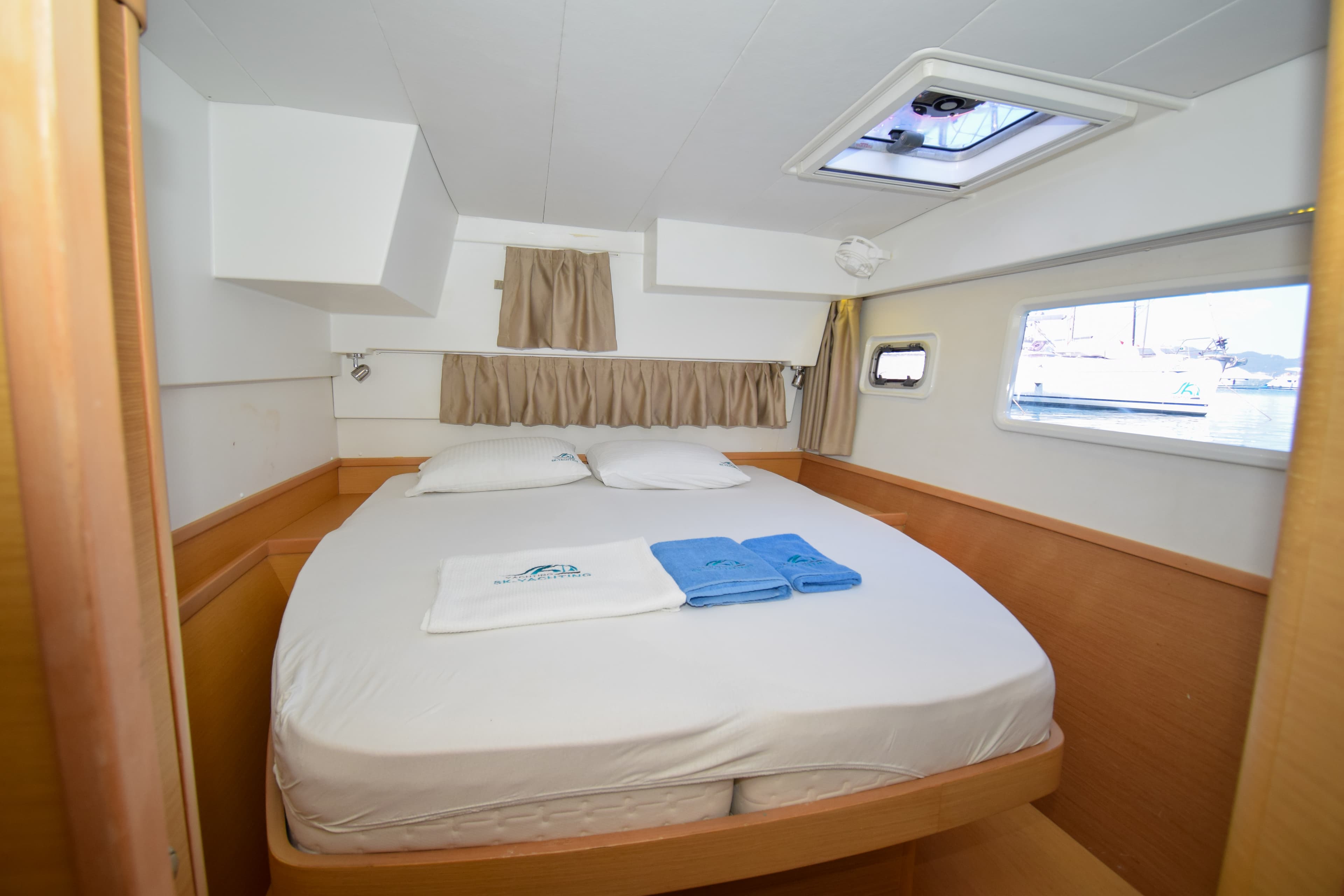 Lagoon 42 - photo 53