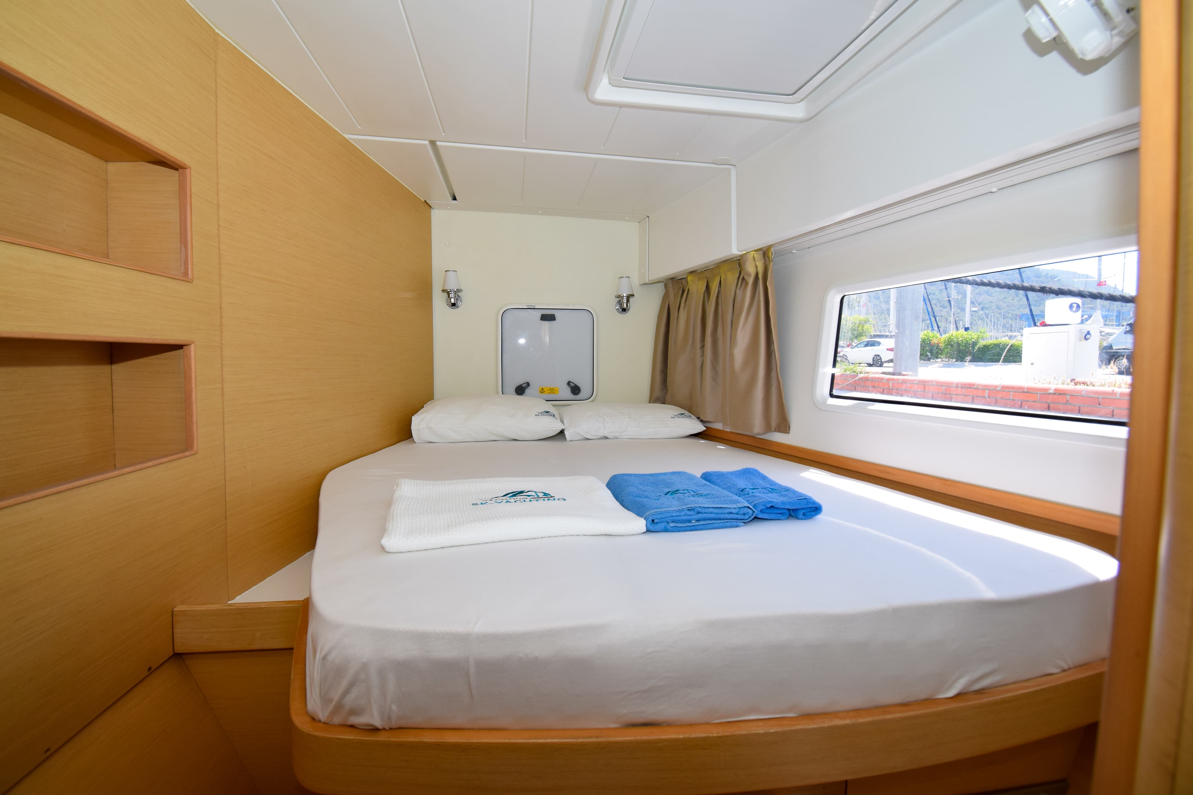 Lagoon 42 - photo 49