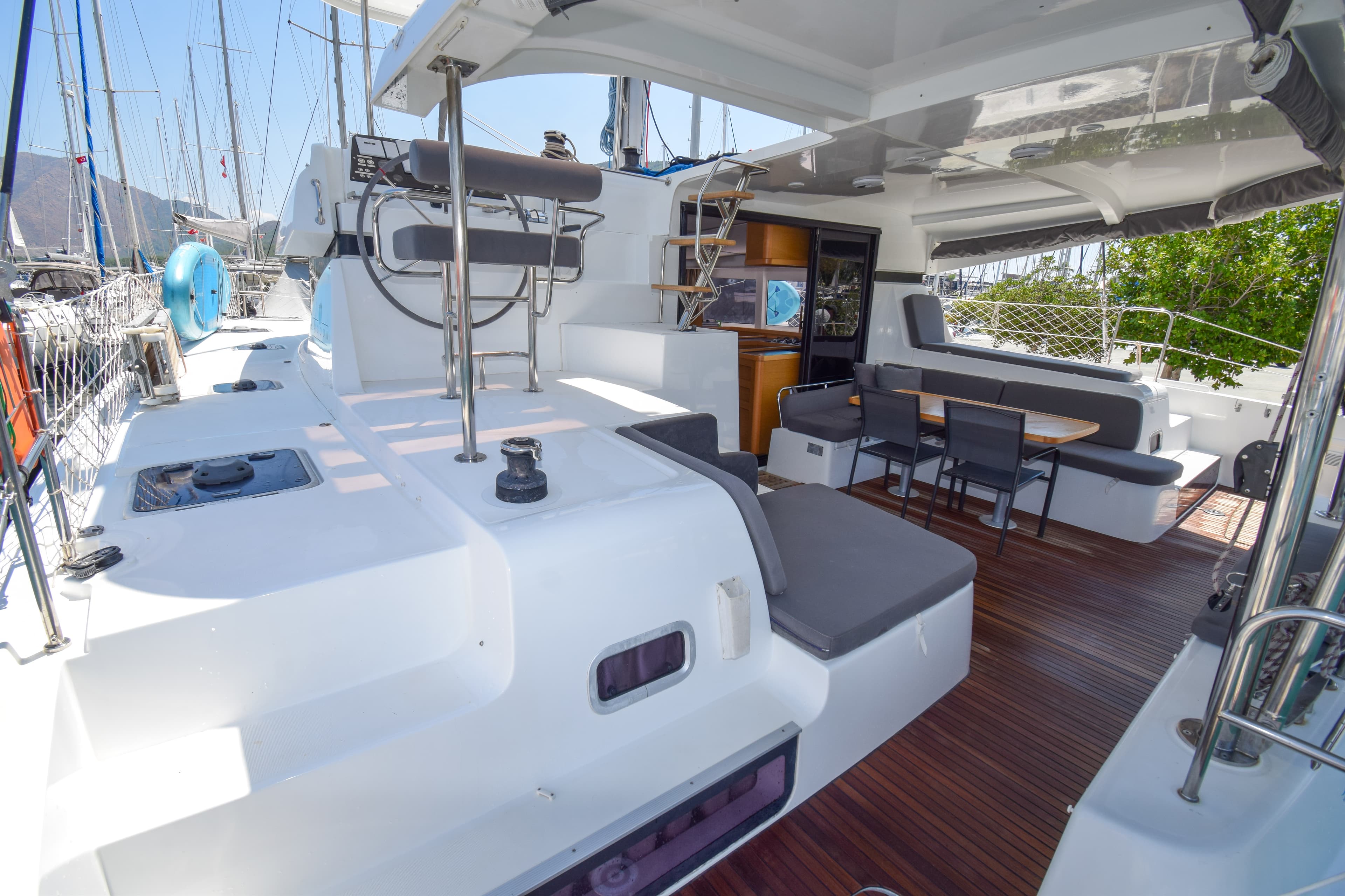 Lagoon 42 - photo 31