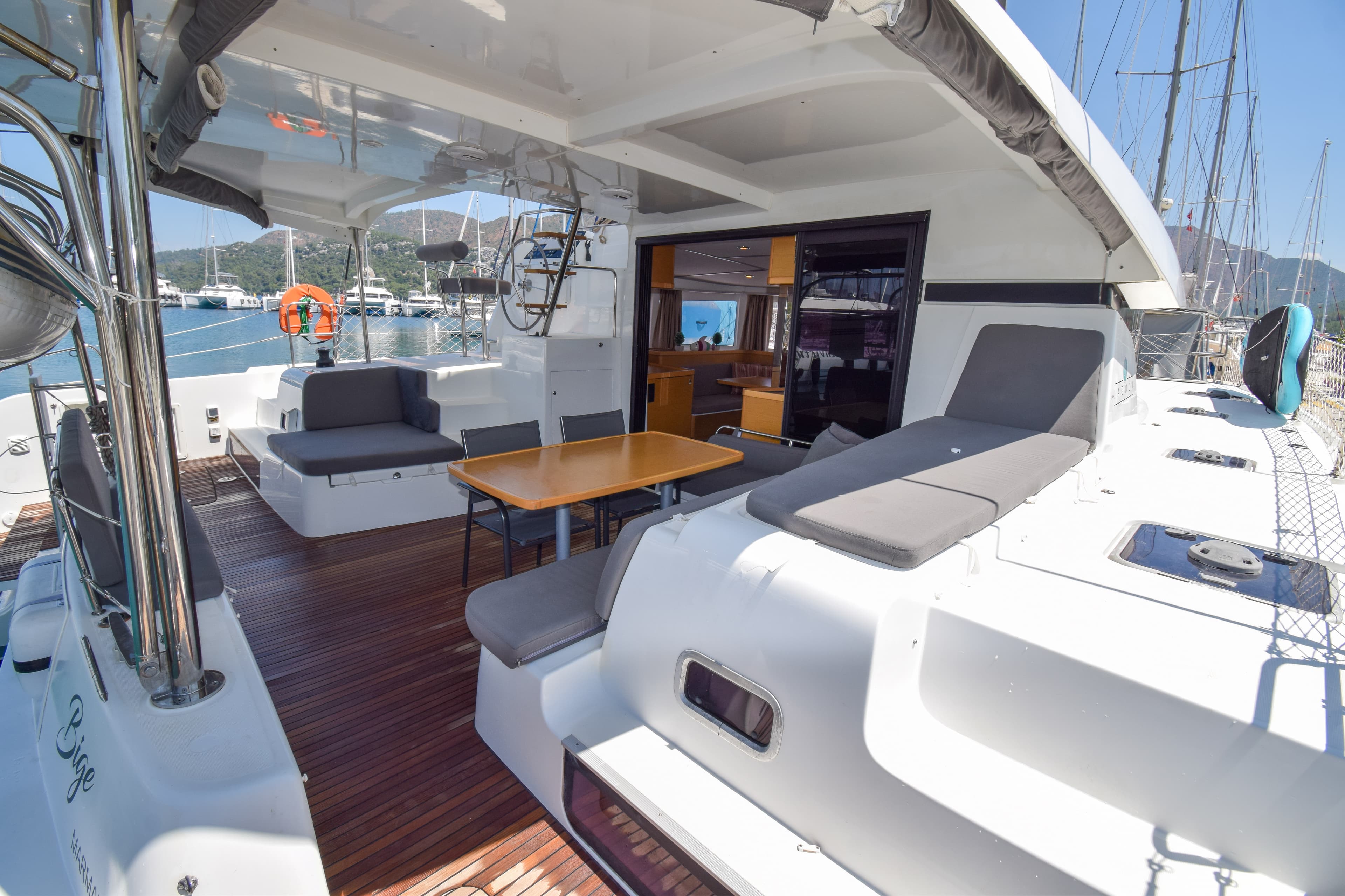 Lagoon 42 - photo 64