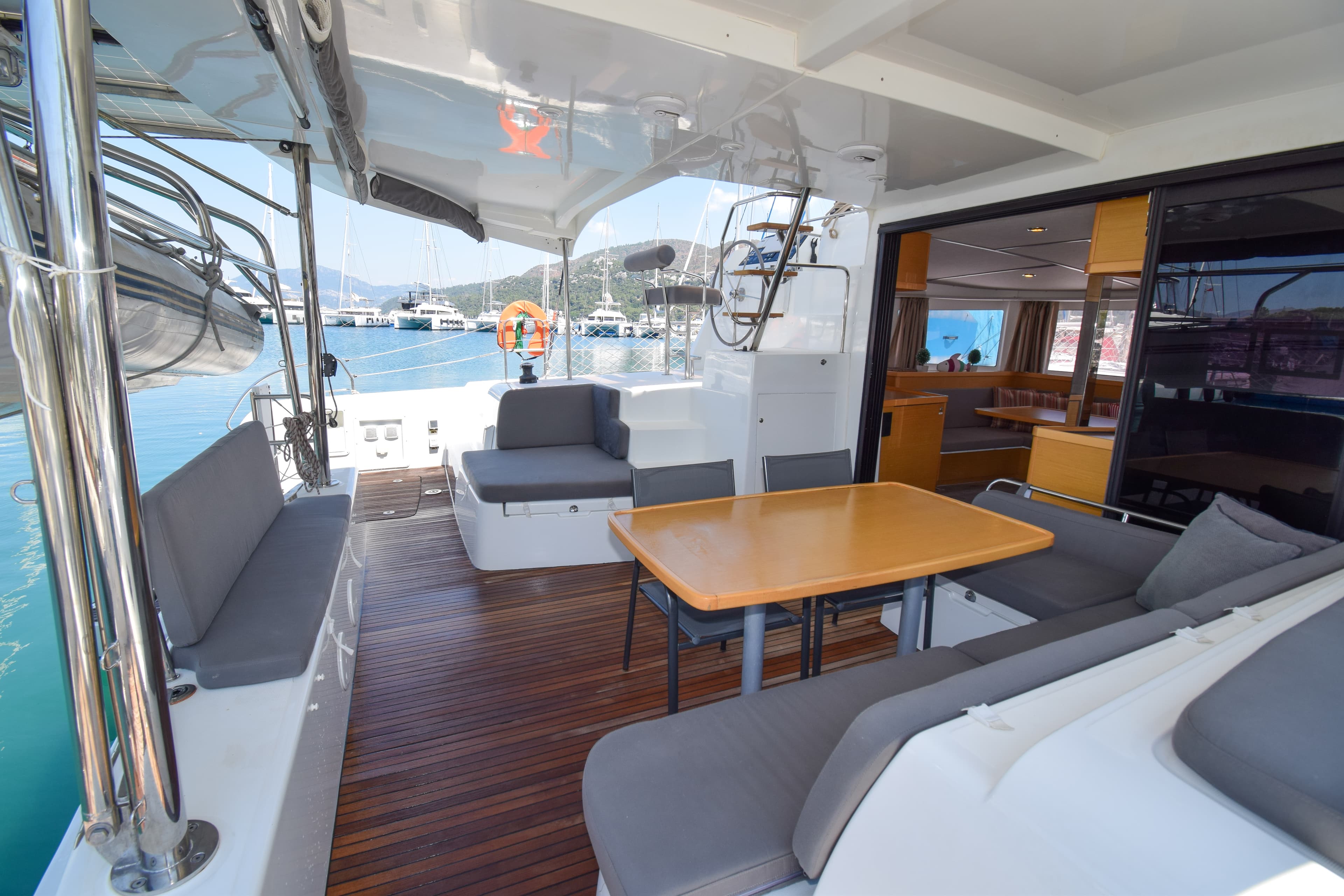 Lagoon 42 - photo 65