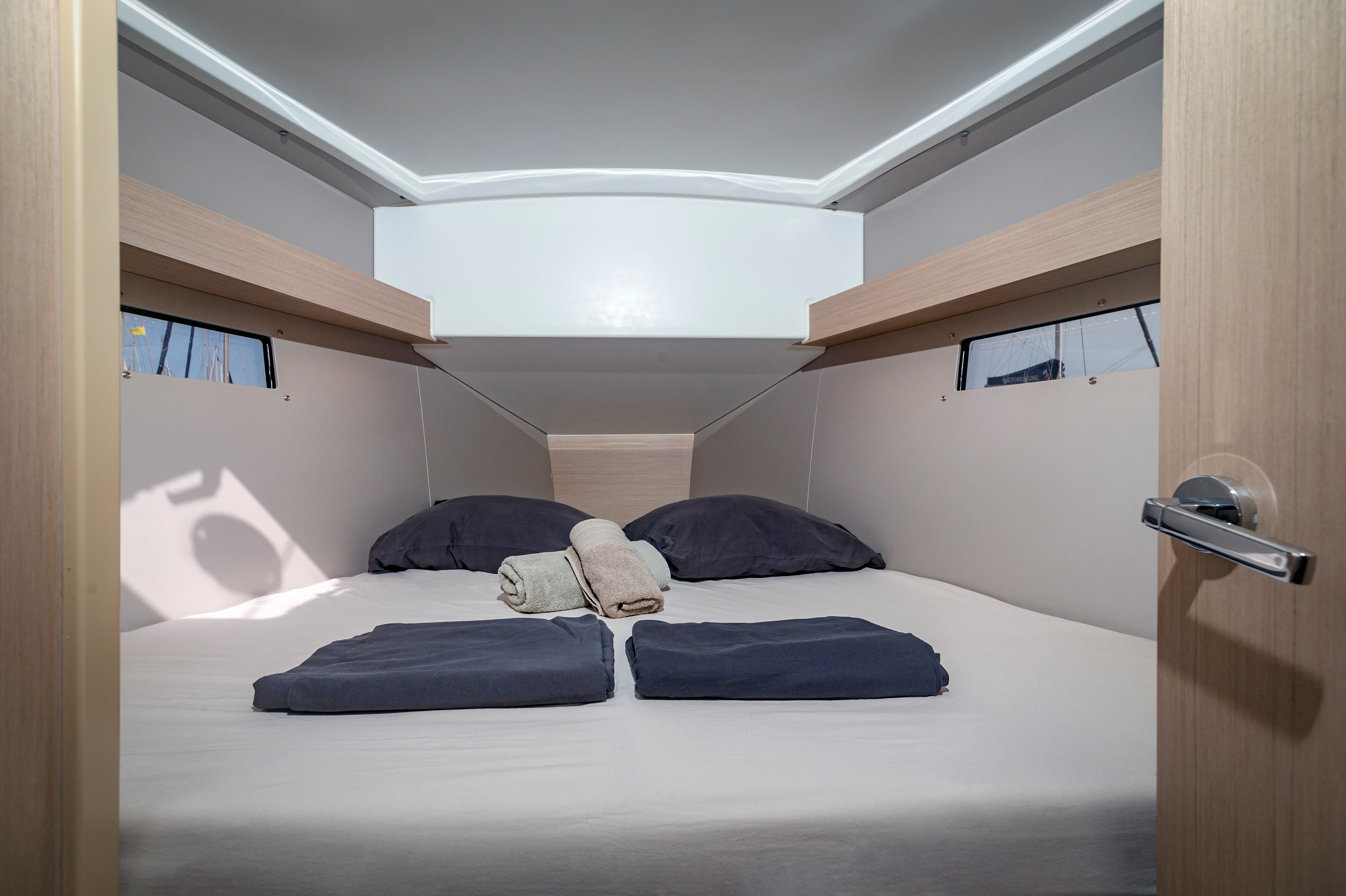 Oceanis 34.1 - photo 26