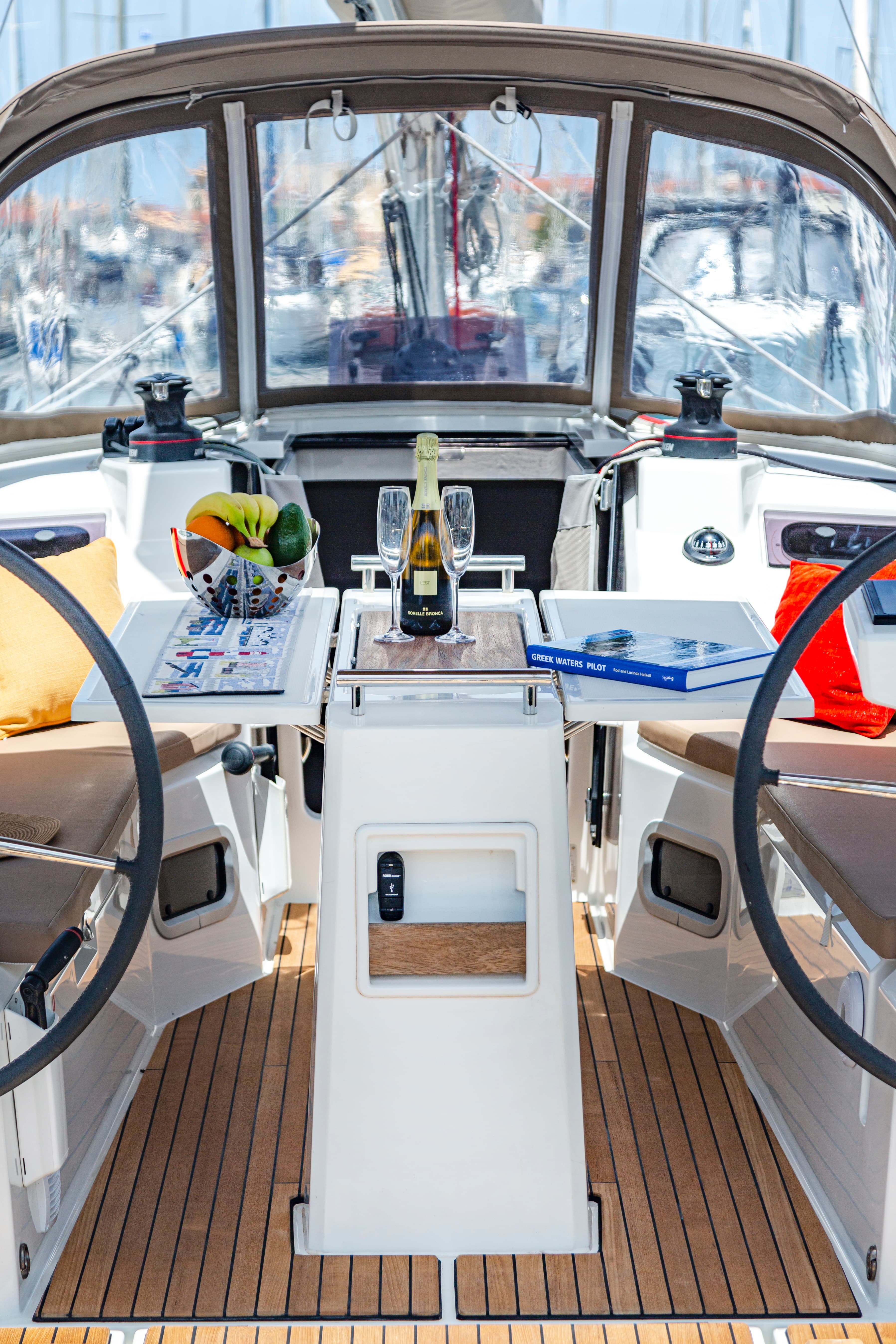 Oceanis 34.1 - photo 5