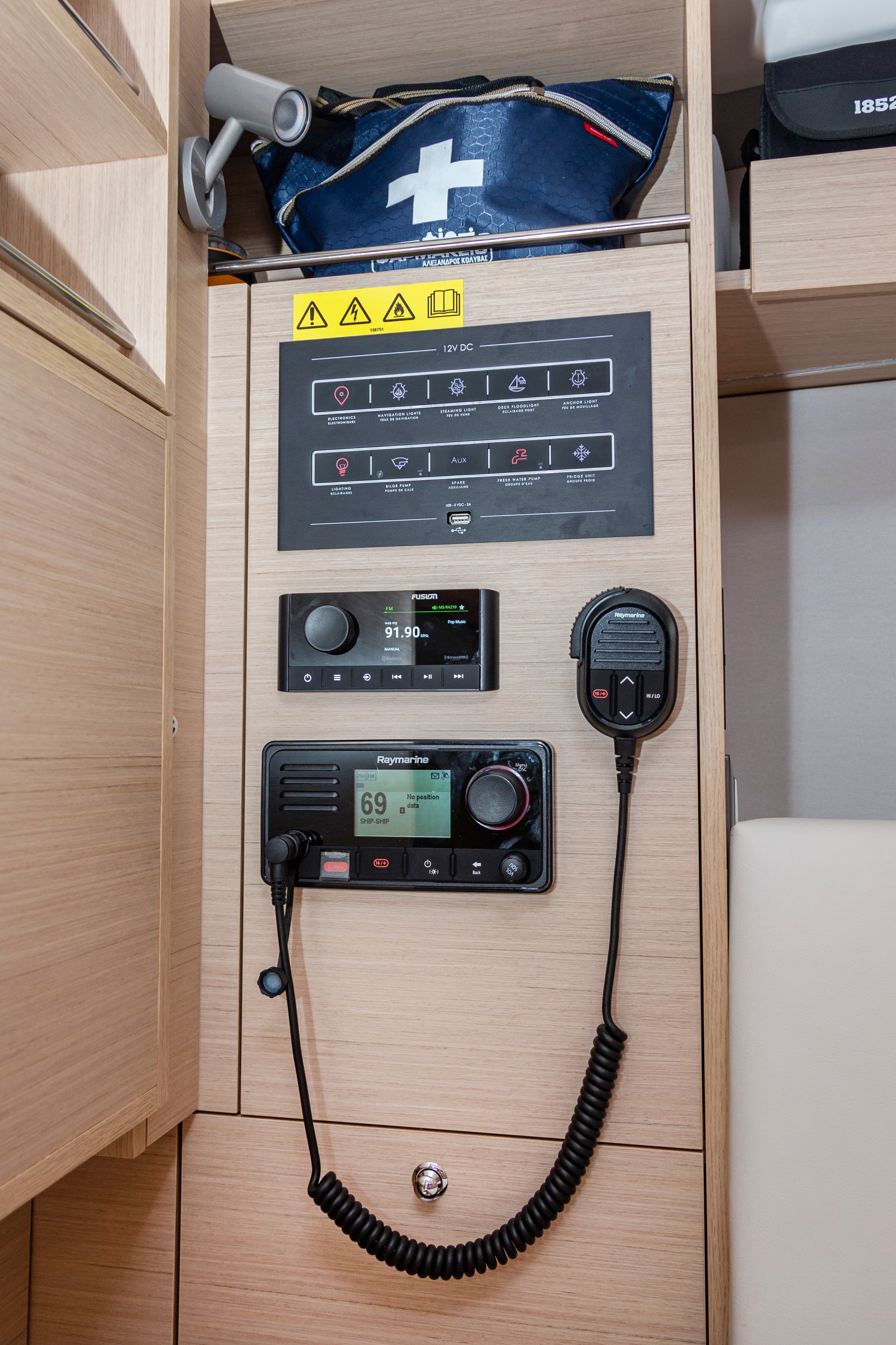 Oceanis 34.1 - photo 29