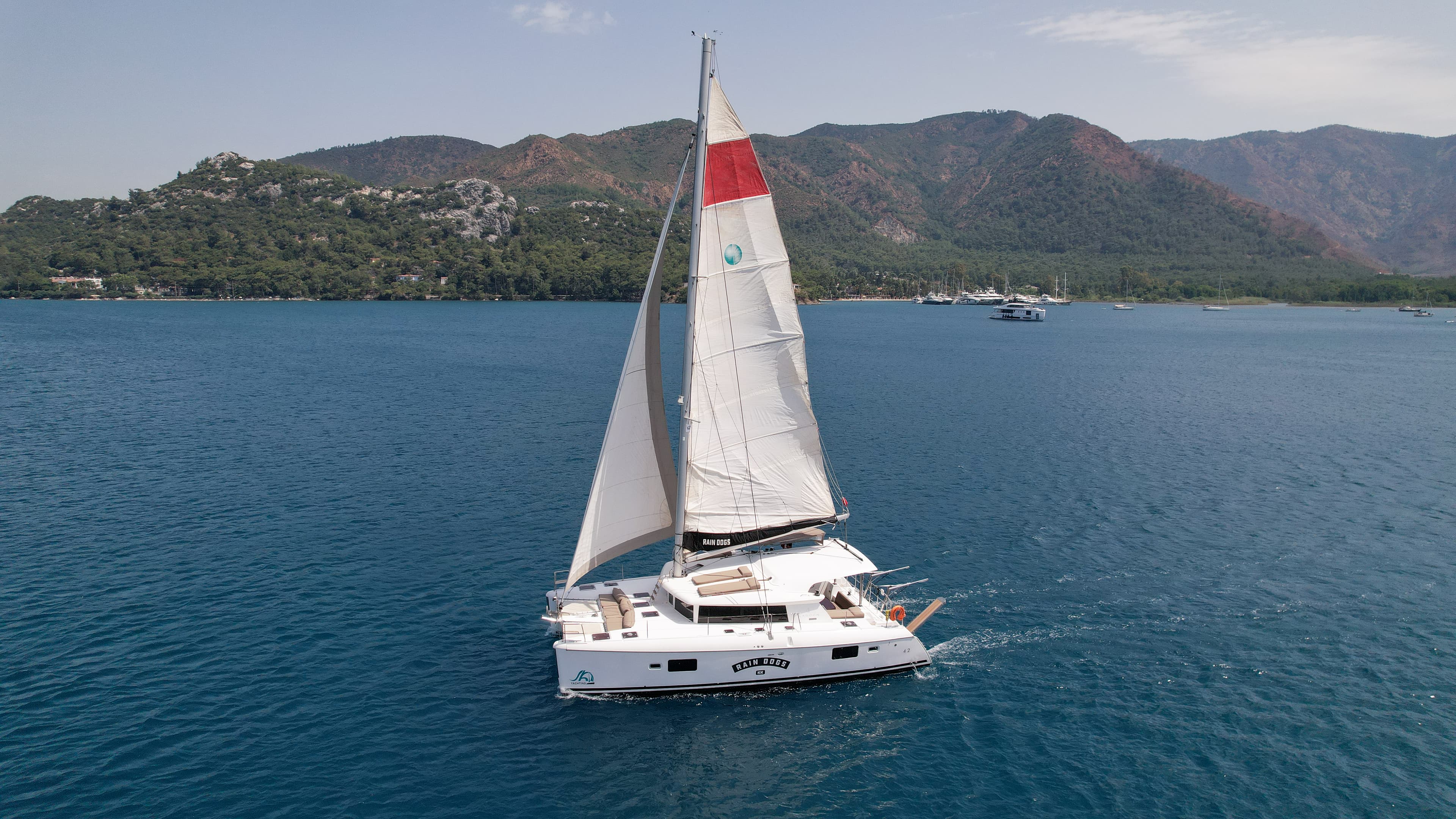 Lagoon 421 - photo 35