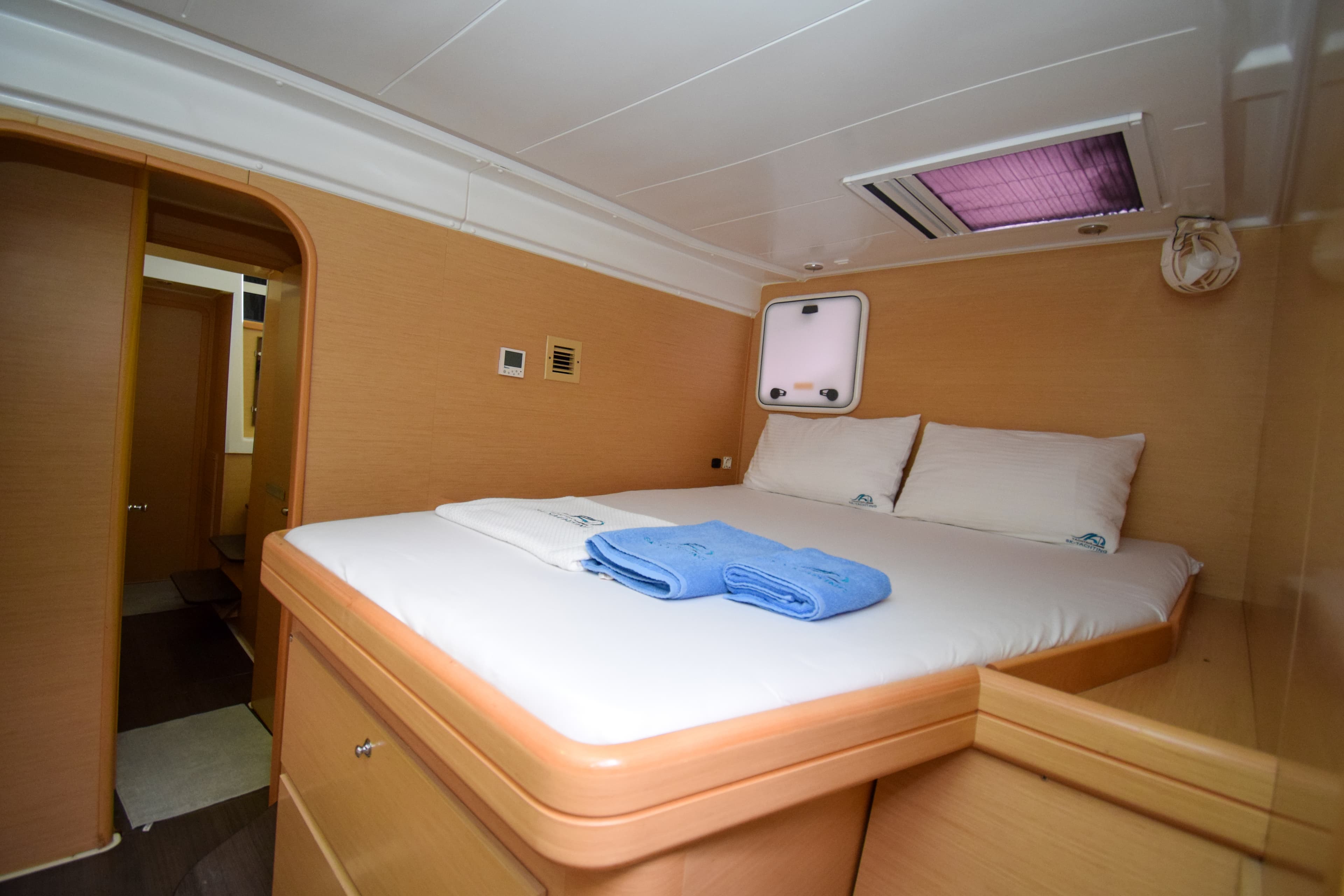 Lagoon 421 - photo 19