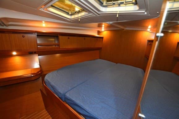 Sun Odyssey 49 - photo 8