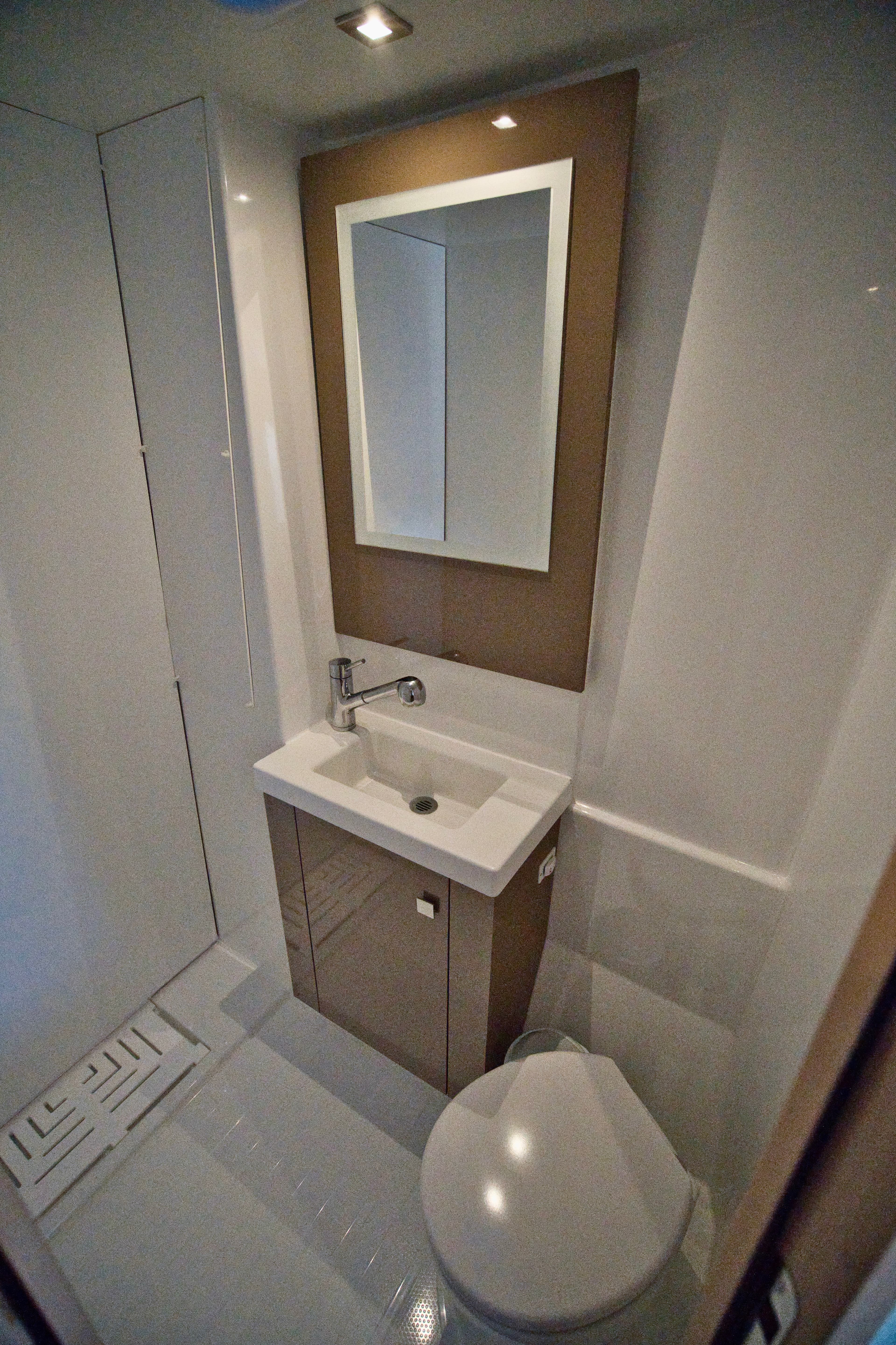 Astréa 42 - photo 18