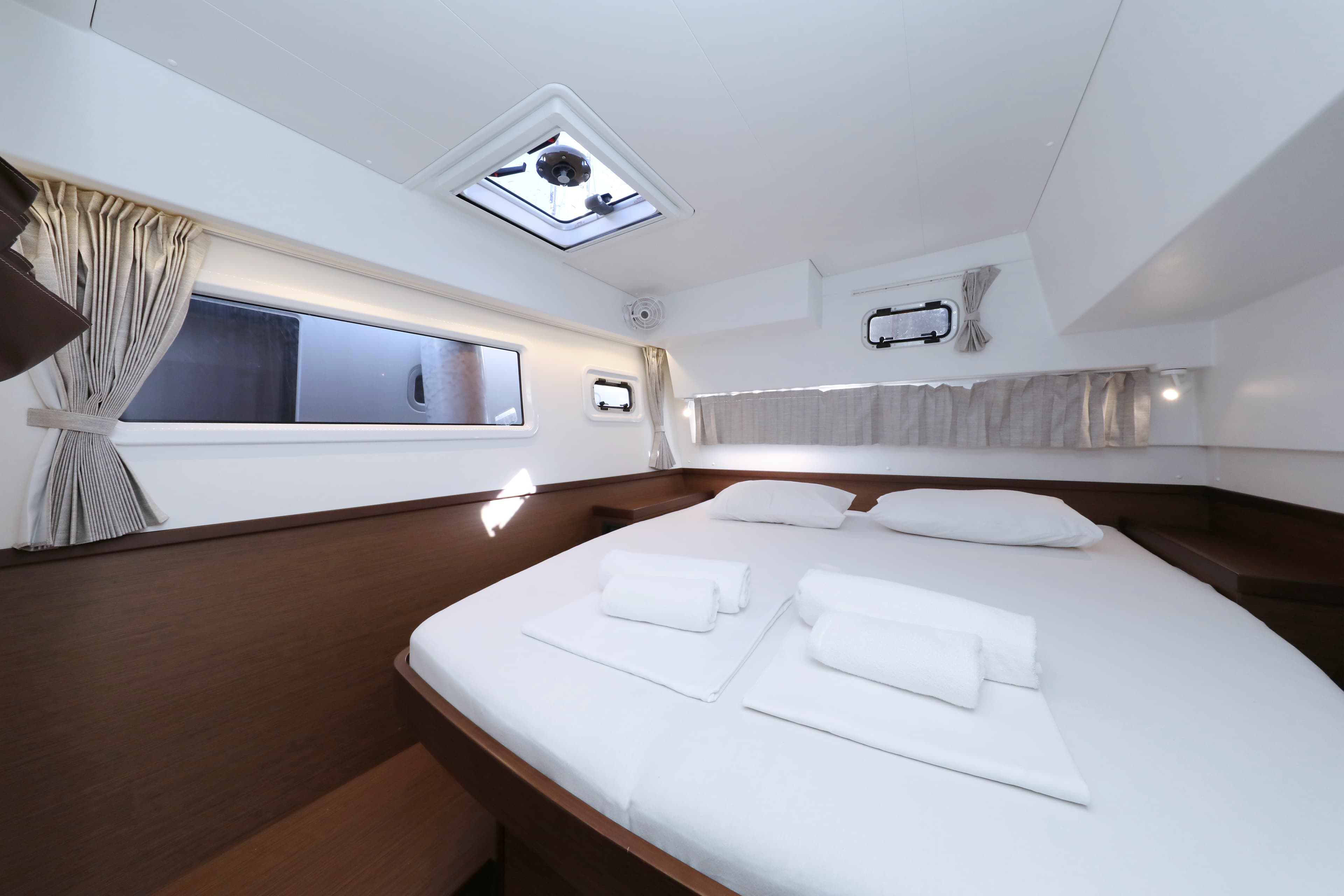 Lagoon 42 - photo 29