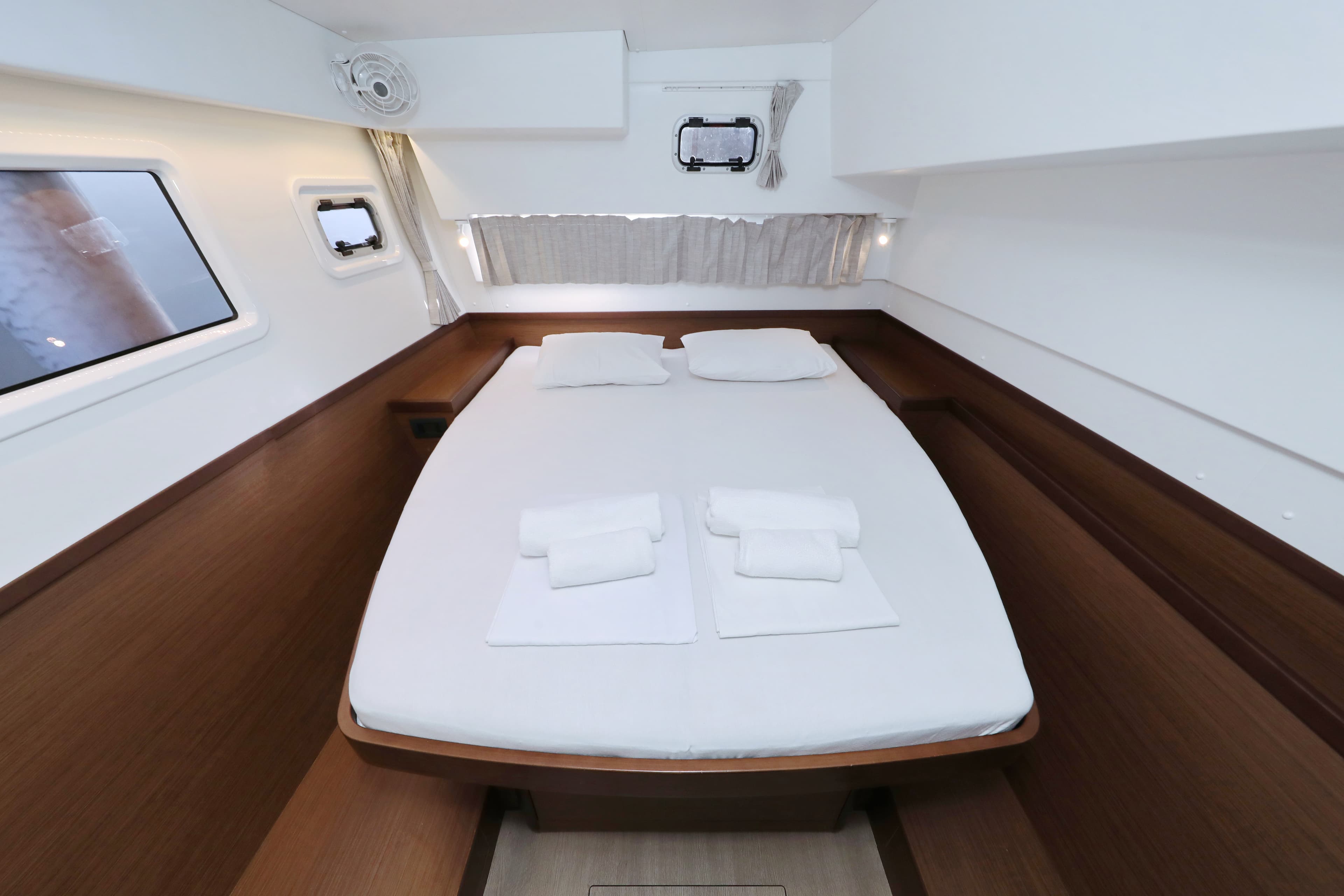 Lagoon 42 - photo 79