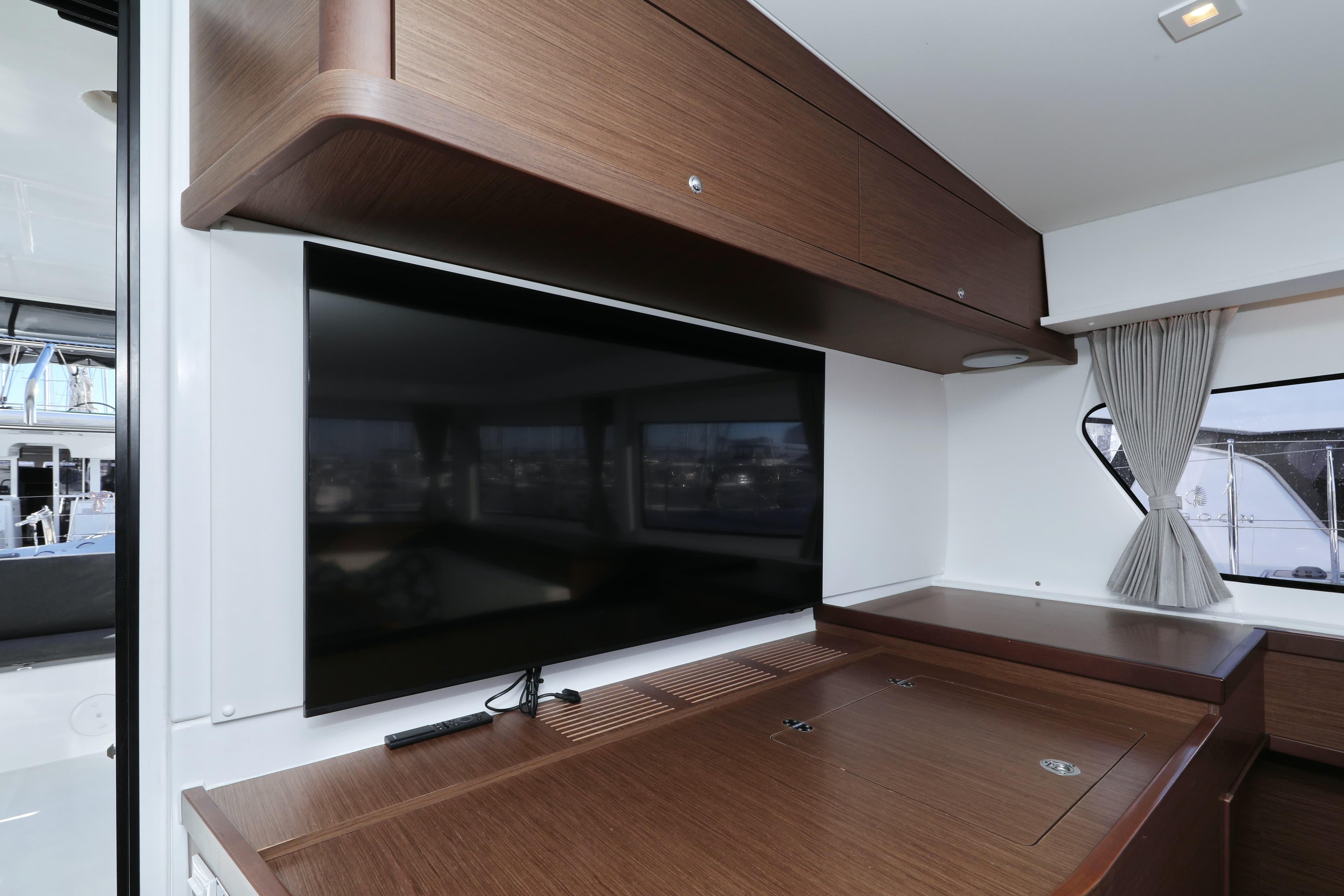 Lagoon 42 - photo 60