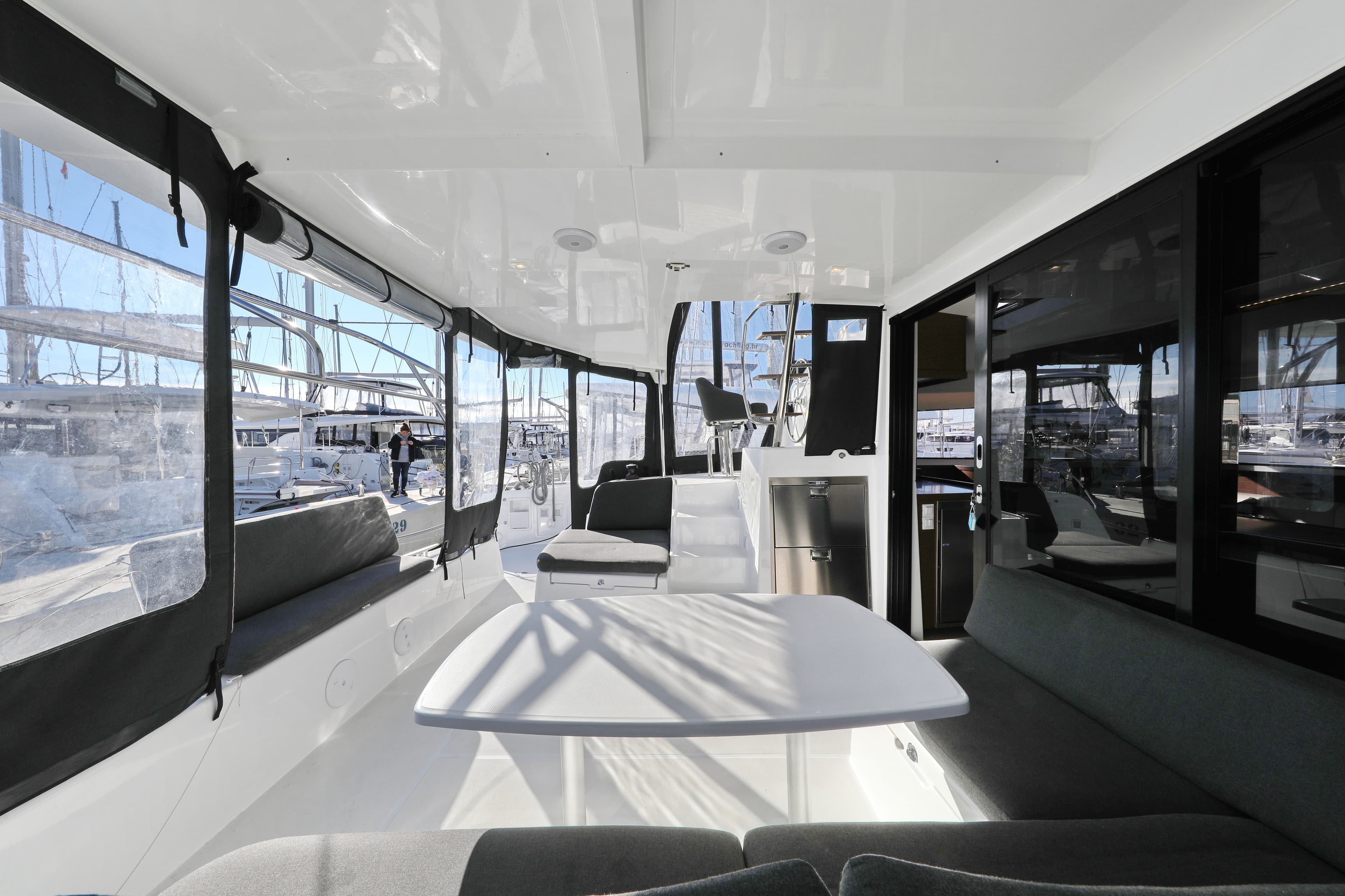 Lagoon 42 - photo 42