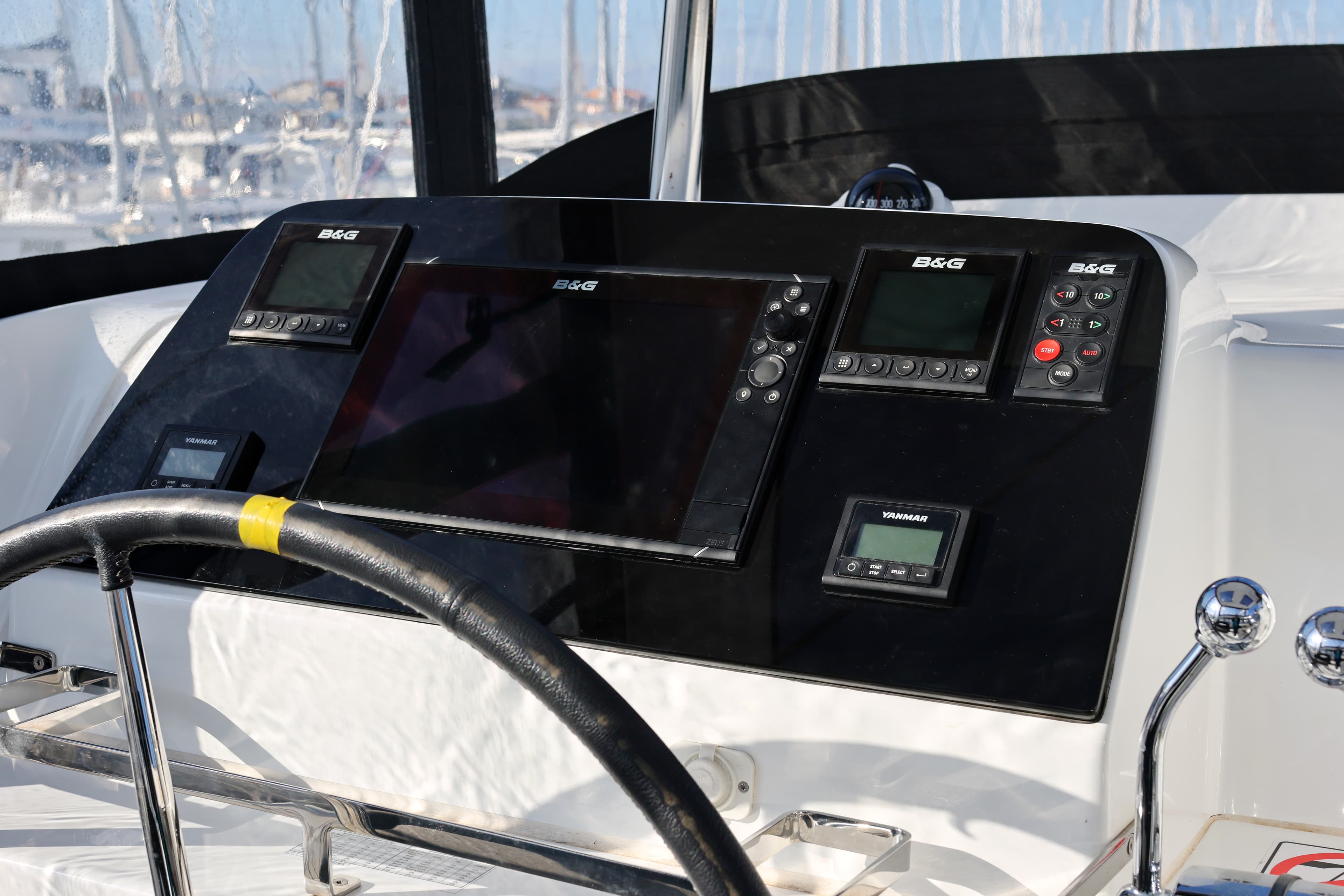 Lagoon 42 - photo 24