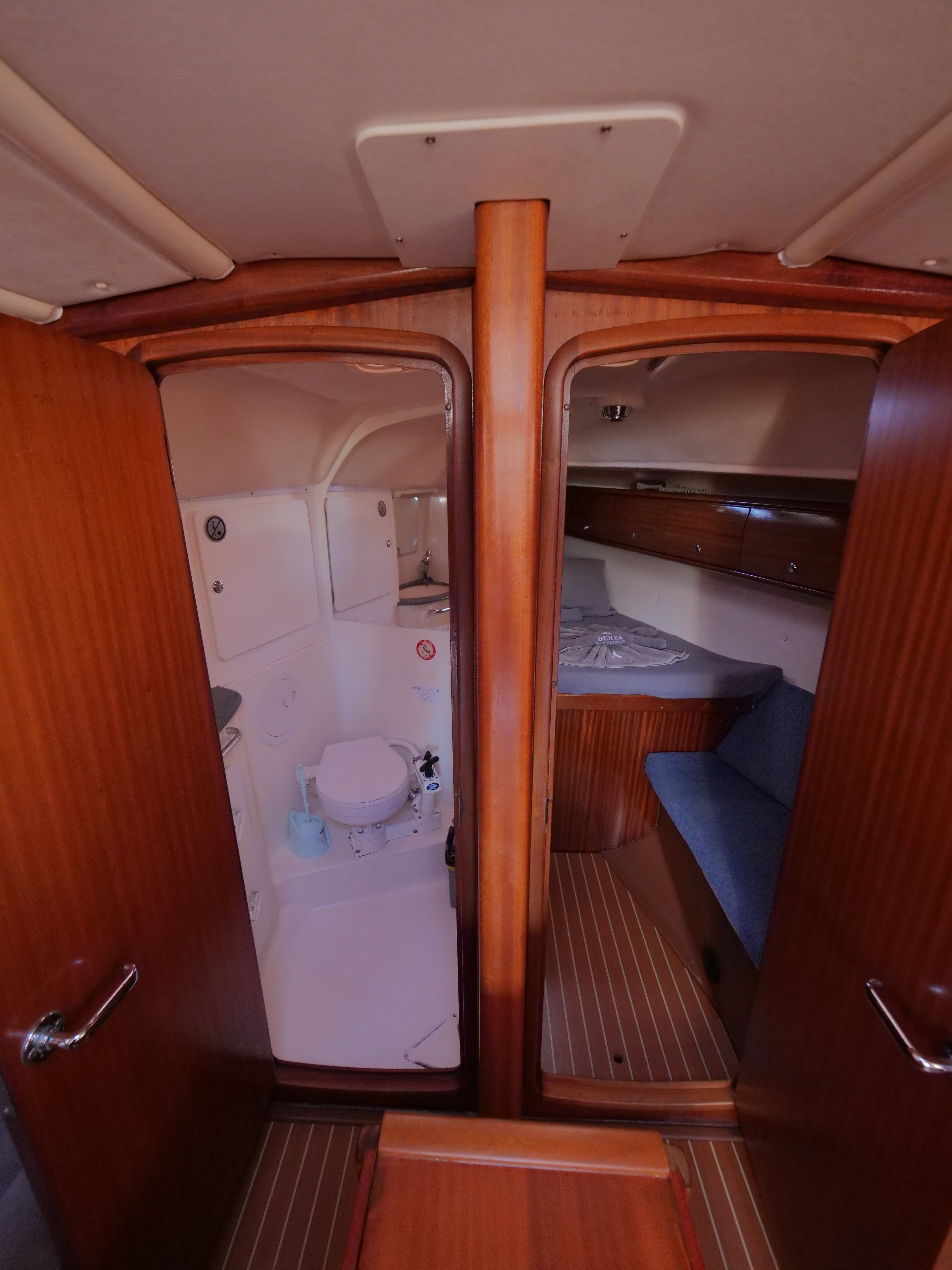 Bavaria 36 - photo 7