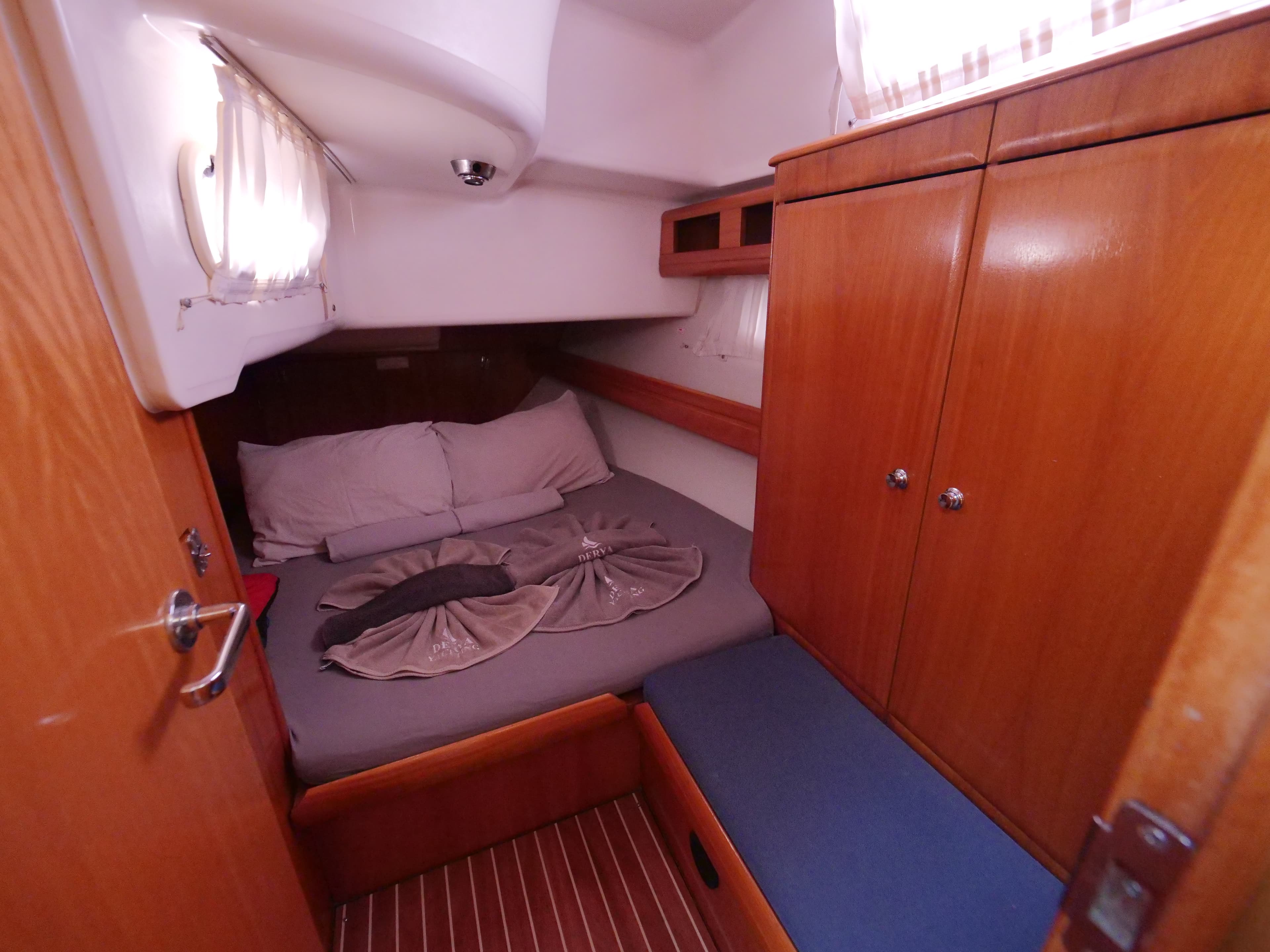 Bavaria 42 - photo 7