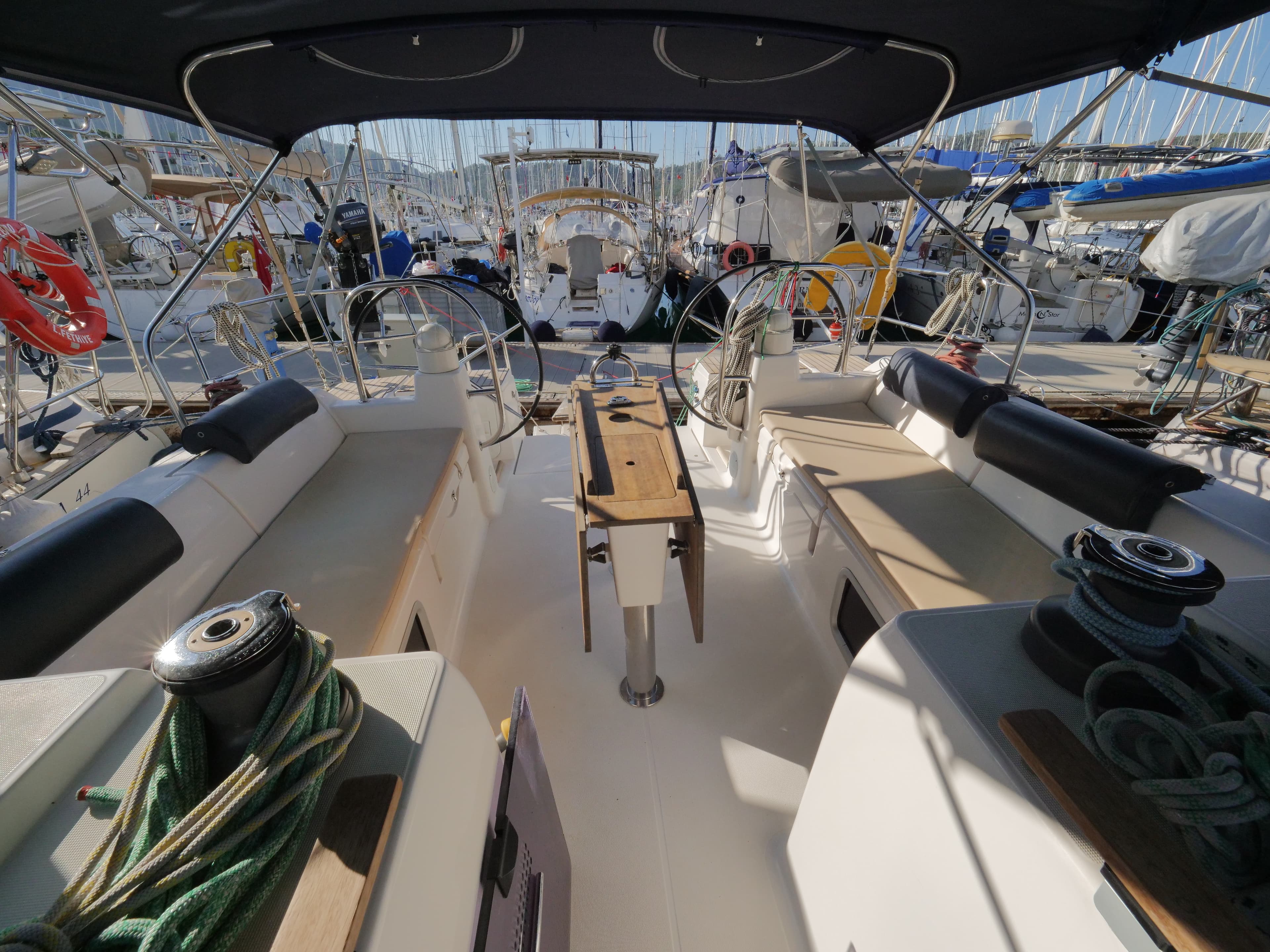 Dufour 445 Grand Large - photo 11