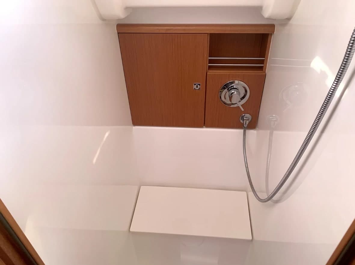 Bavaria Cruiser 51 - photo 10