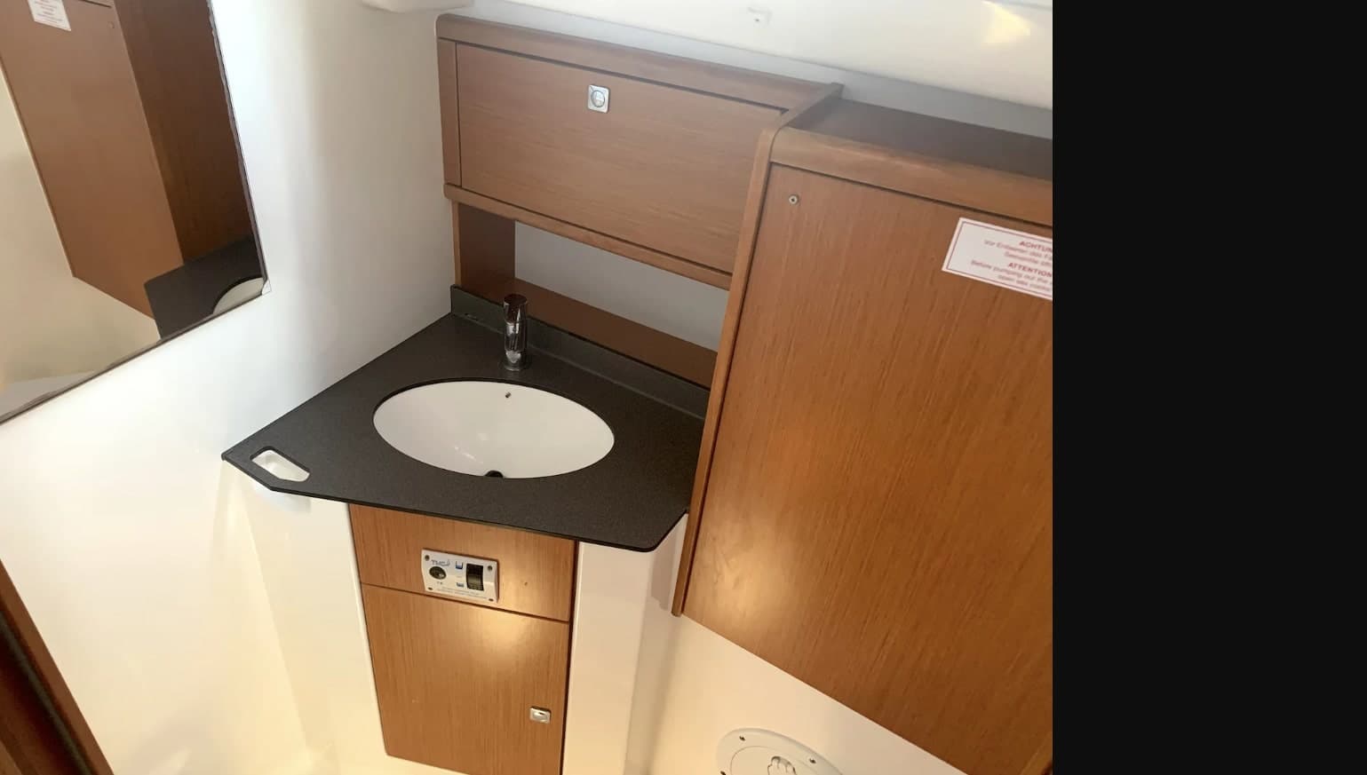 Bavaria Cruiser 51 - photo 6