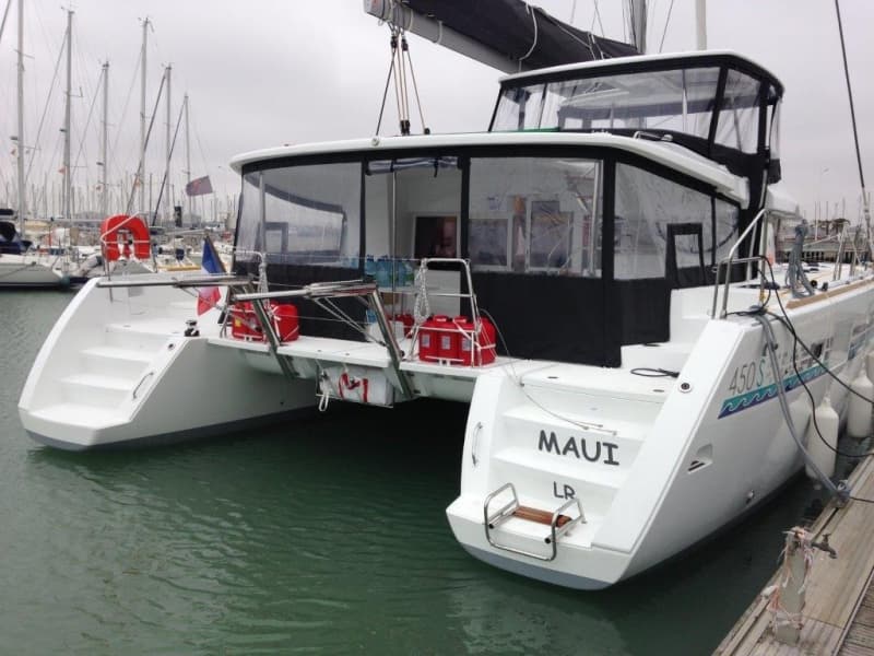 Lagoon 450 Sport - photo