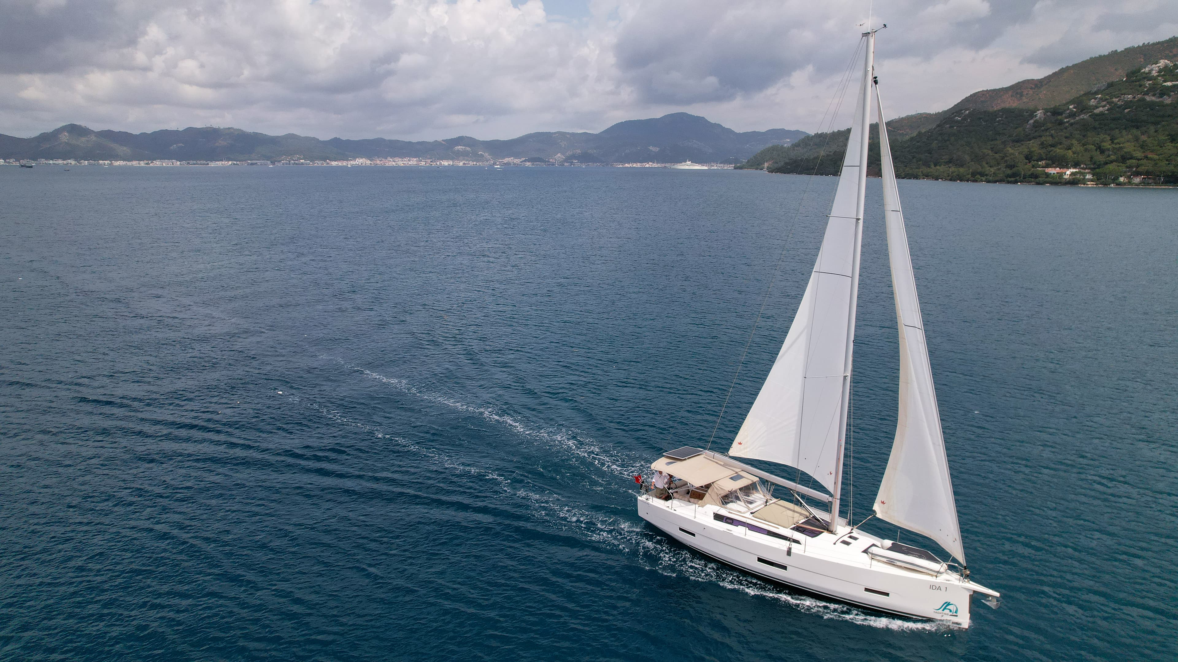 Dufour 430 - photo 50