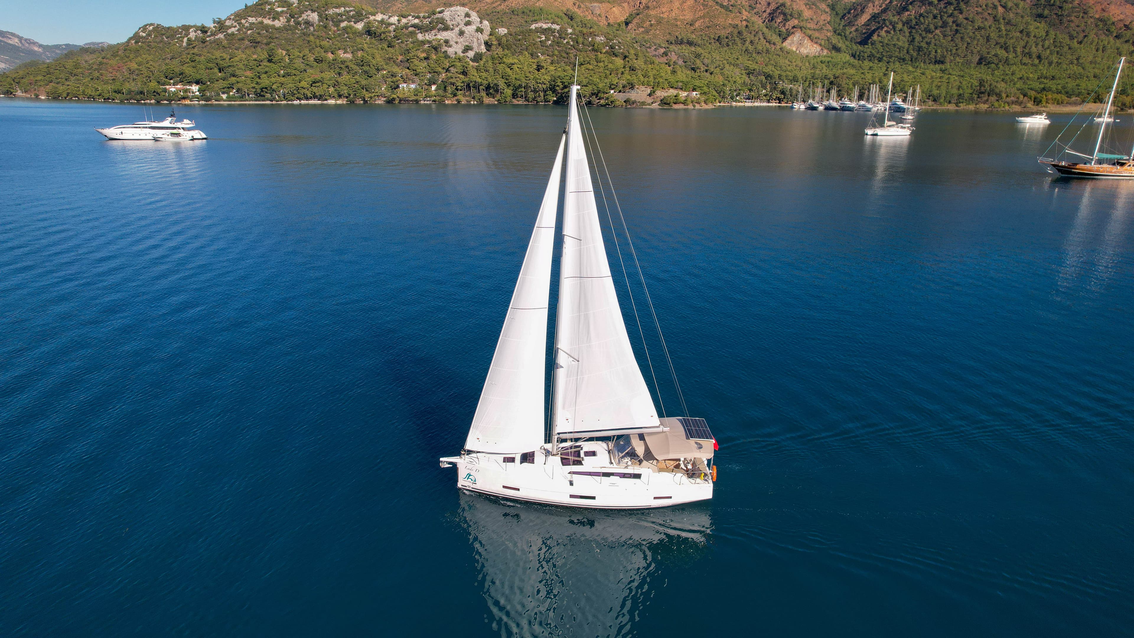 Dufour 390 - photo 22